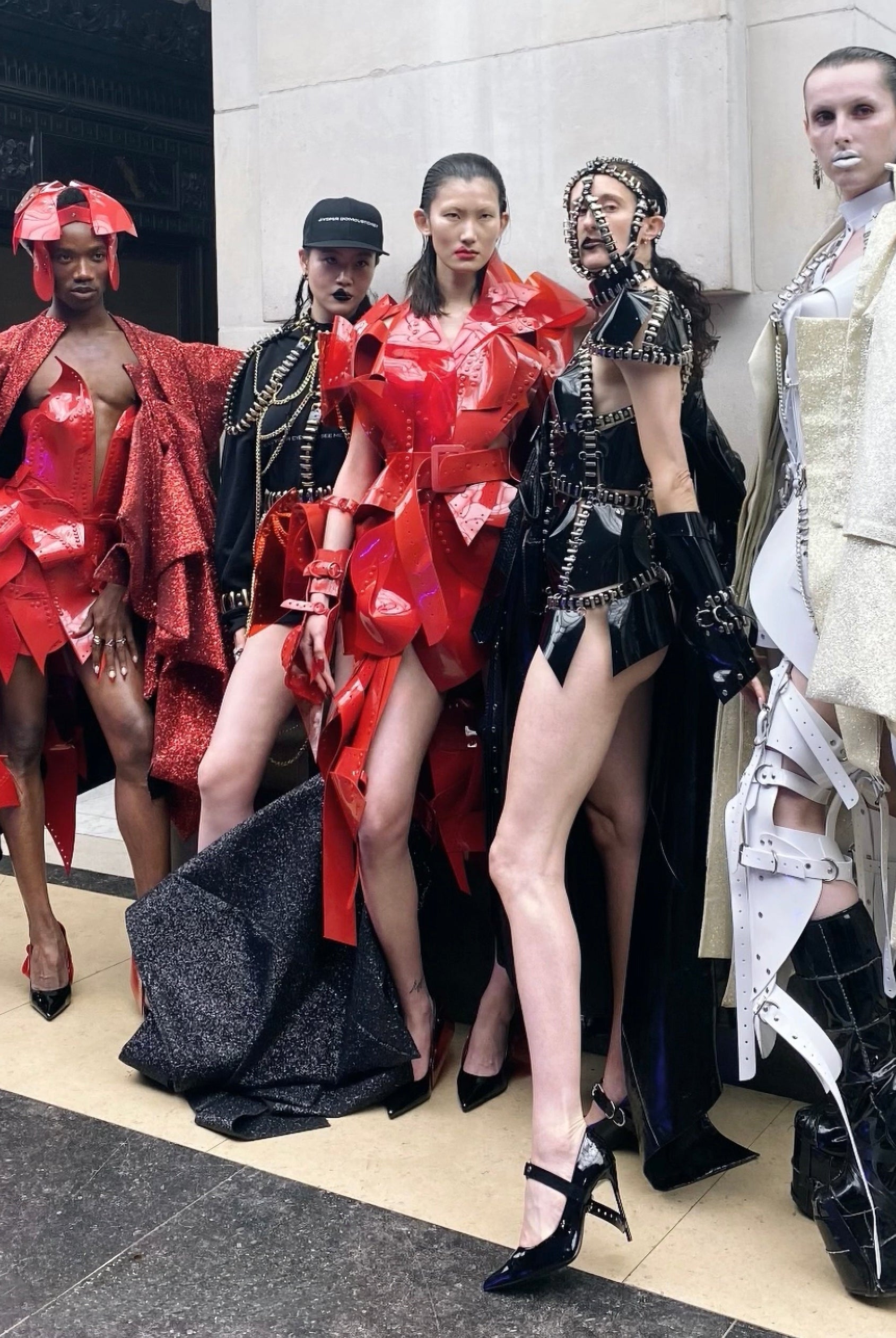 RE/CREATE JIVOMIR DOMOUSTCHIEV LONDON COUTURE SHOW
