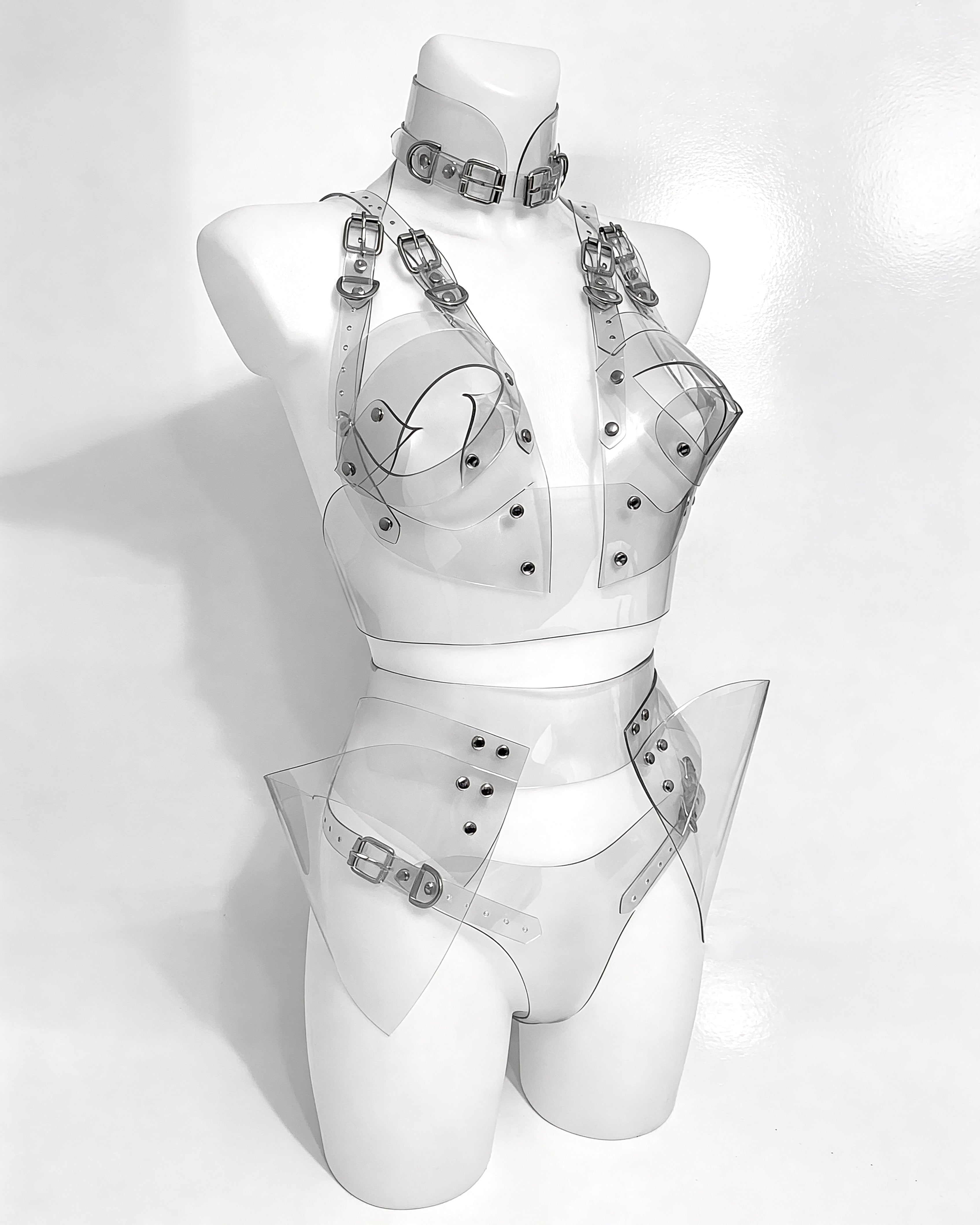 ATÉLIER JIVOMIR LUXURY VEGAN FASHION AND ACCESSORIES VINYL CRAFTED ENGLAND