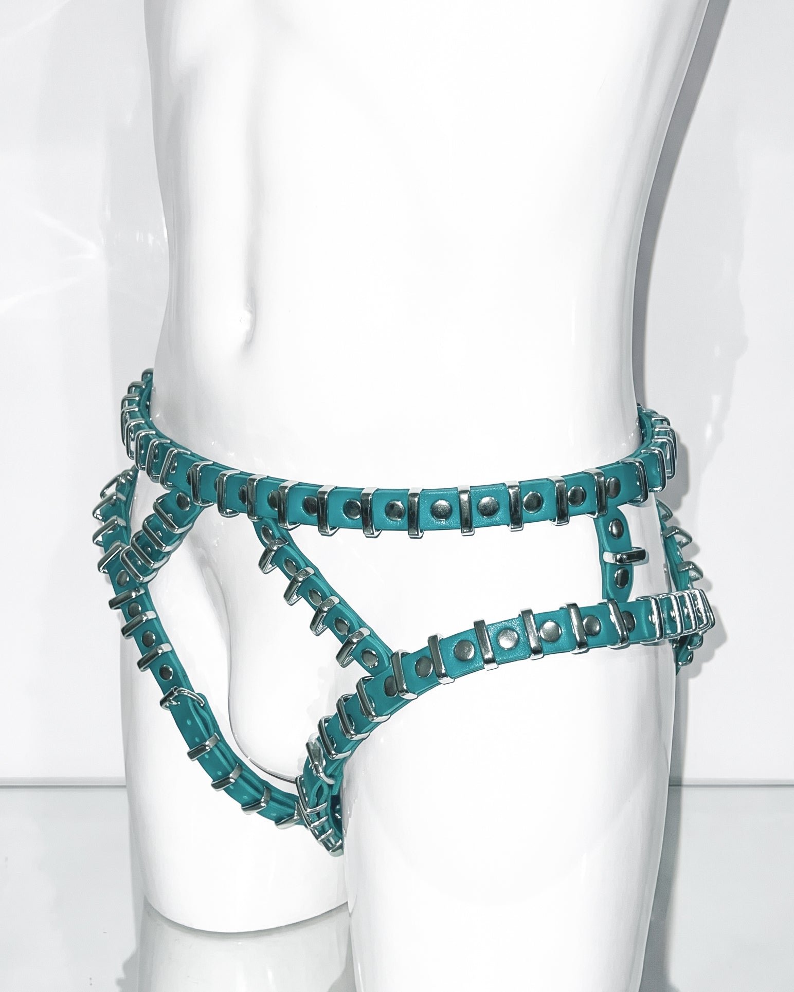 RINGS HARNESS COLLECTION ATELIER JIVOMIR VEGAN FUTURE FASHION KINK CRAFTED FUTURE LUXURY