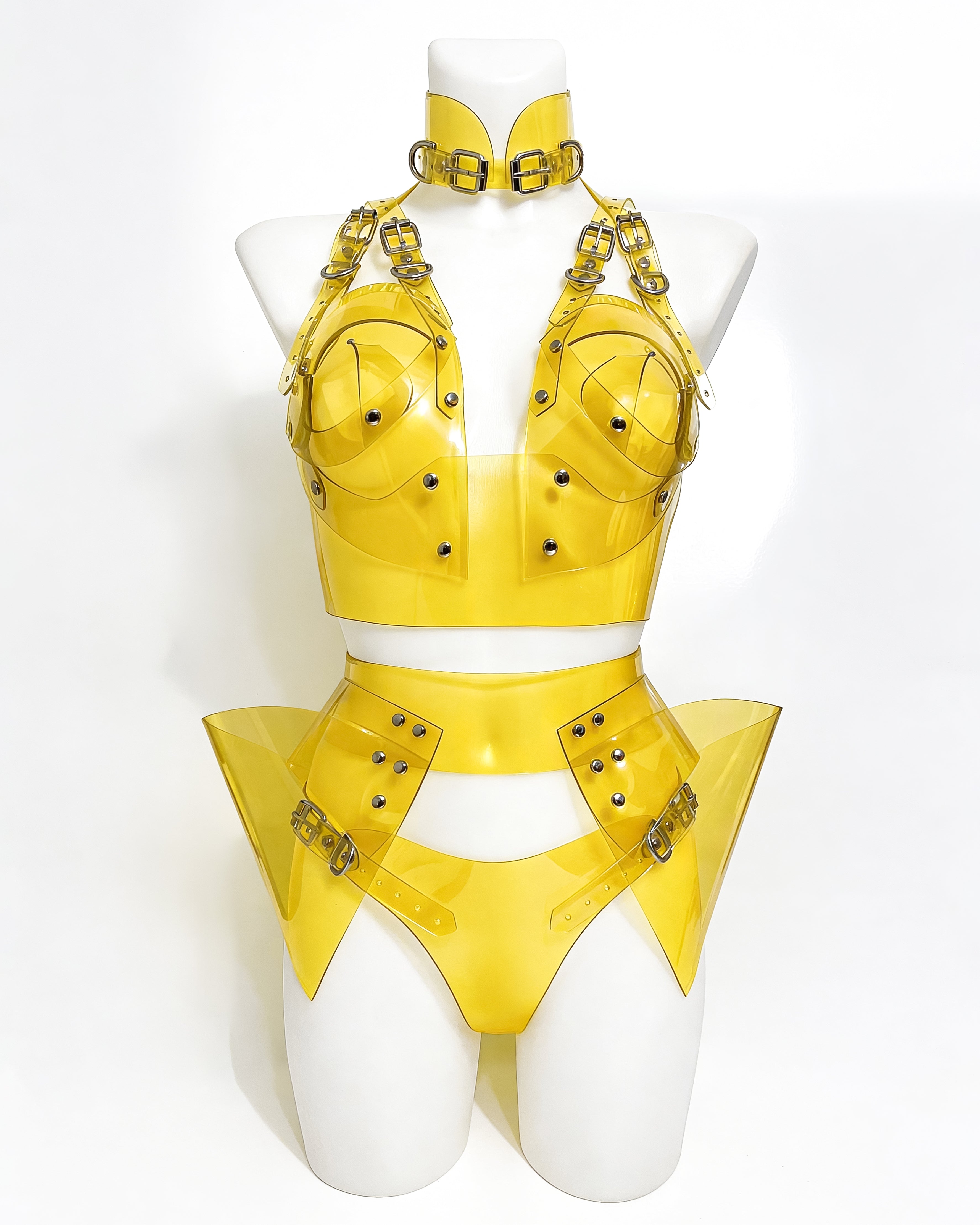 ATÉLIER JIVOMIR LUXURY VEGAN FASHION AND ACCESSORIES VINYL CRAFTED ENGLAND