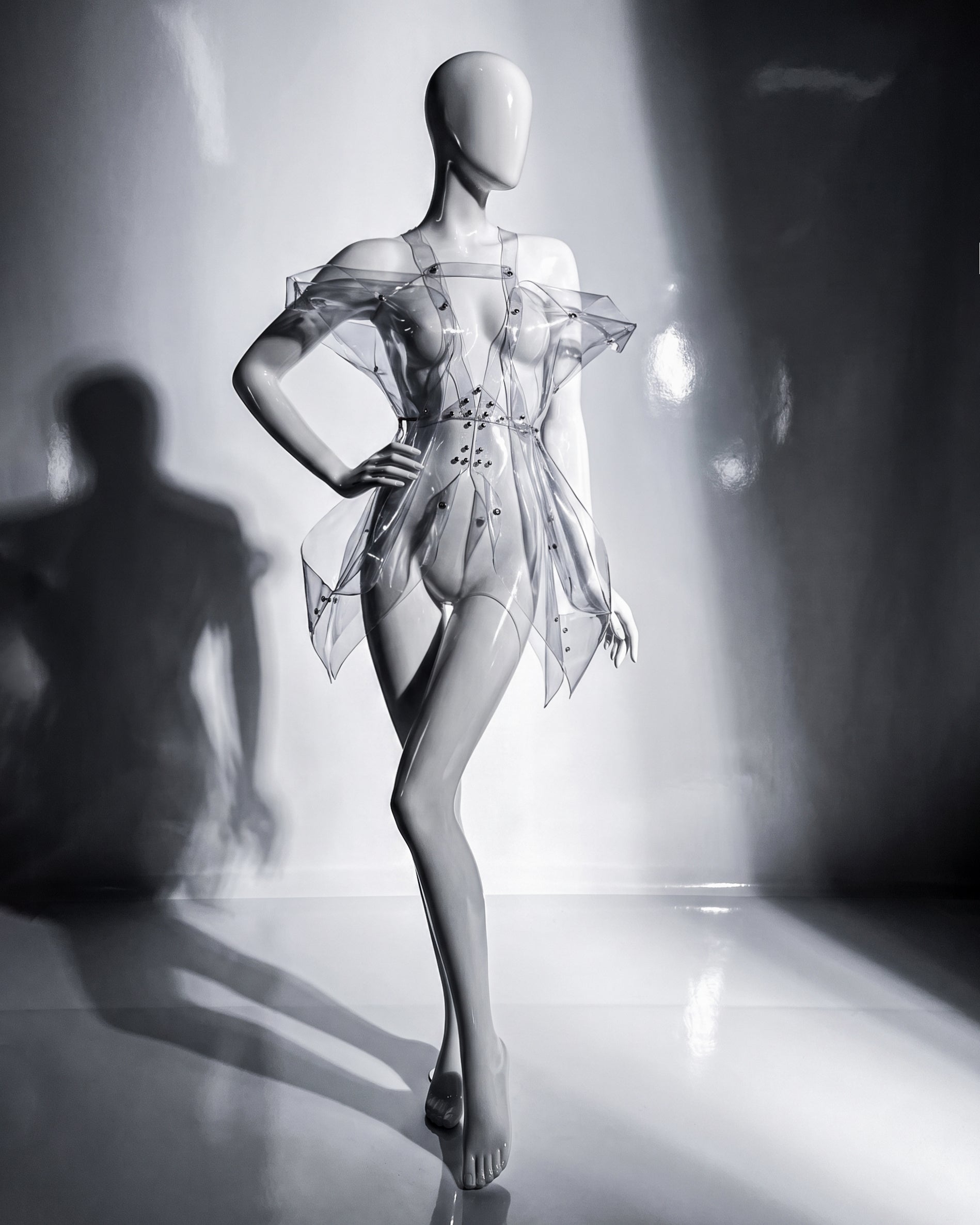 Nicki Minaj No Frauds Video Red LUXURY VEGAN sculpture dress By ATÉLIER JIVOMIR featuring Drake custom celebrity cosplay kink vinyl PVC dress money love INDEPENDENT designer