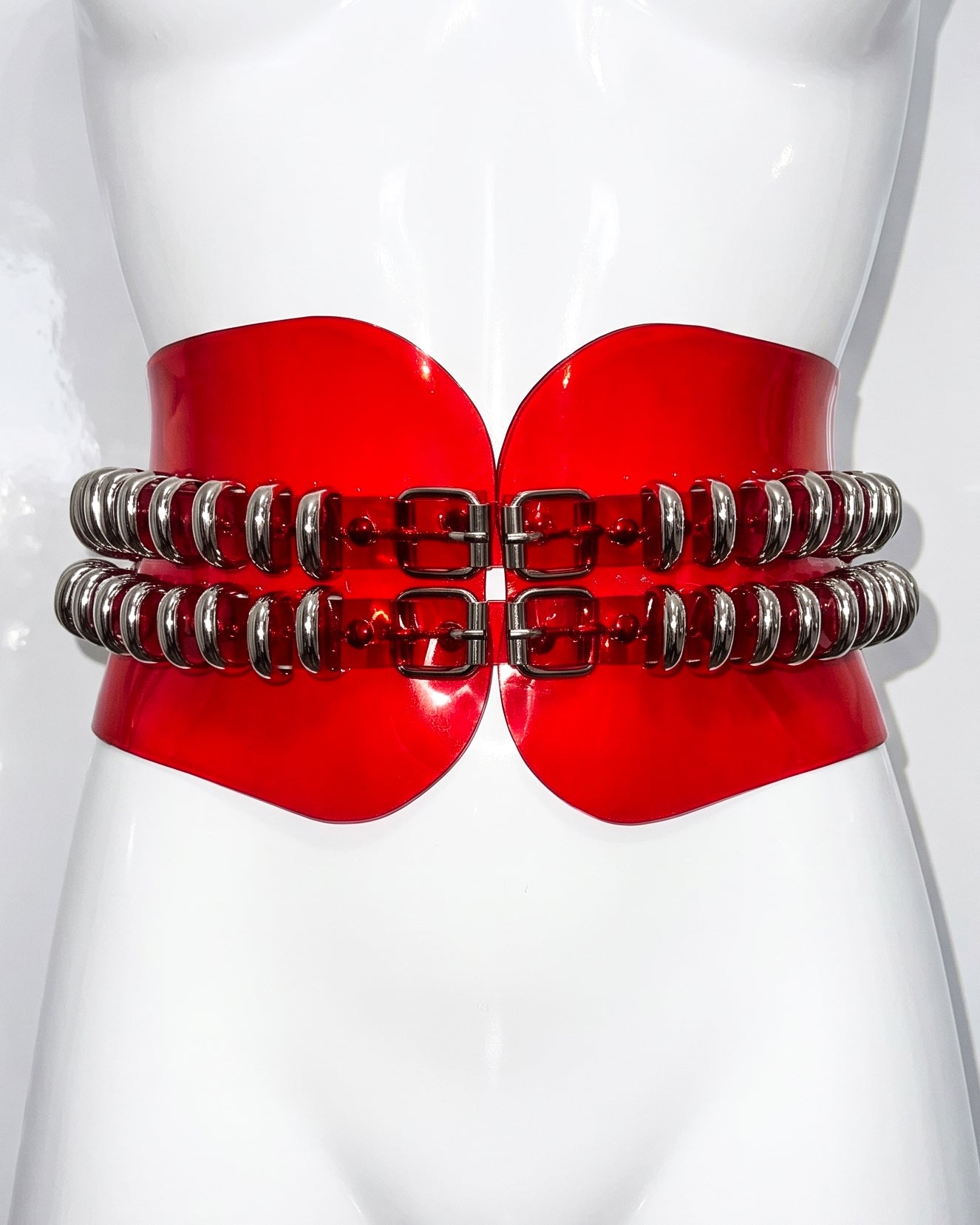 ATÉLIER JIVOMIR X JULIEN MCDONALD LONDON FASHION WEEK ACCESSORY COLLAB LUXURY VEGAN FASHION HAND CRAFTED TO ORDER ONLY ESSENTIAL COLLECTIBLE BELT