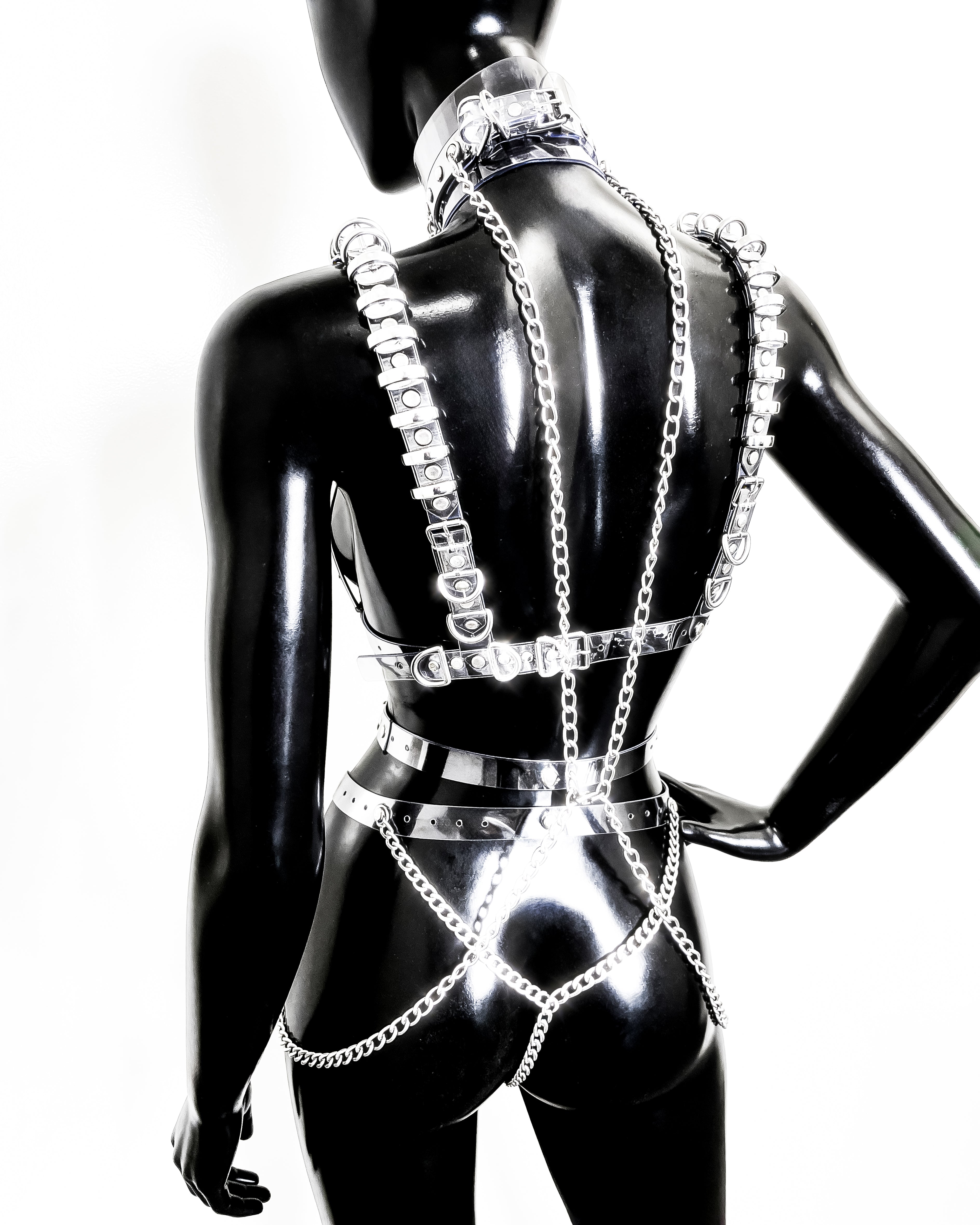 ATÉLIER JIVOMIR LUXURY VEGAN VINYL FASHION AND ACCESSORIES HAND CRAFTED MADE IN ENGLAND INTIMATES PVC SET LINGERIE