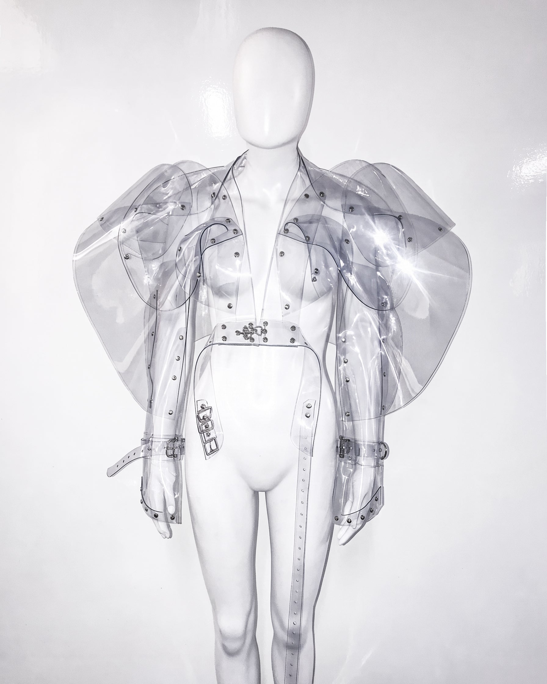 ATÉLIER JIVOMIR LUXURY VEGAN VINYL WEARABLE SCULPTURE BIG SLEEVE JACKET TRANSPARENT CLEAR KINK FASHION TRENCH STYLING