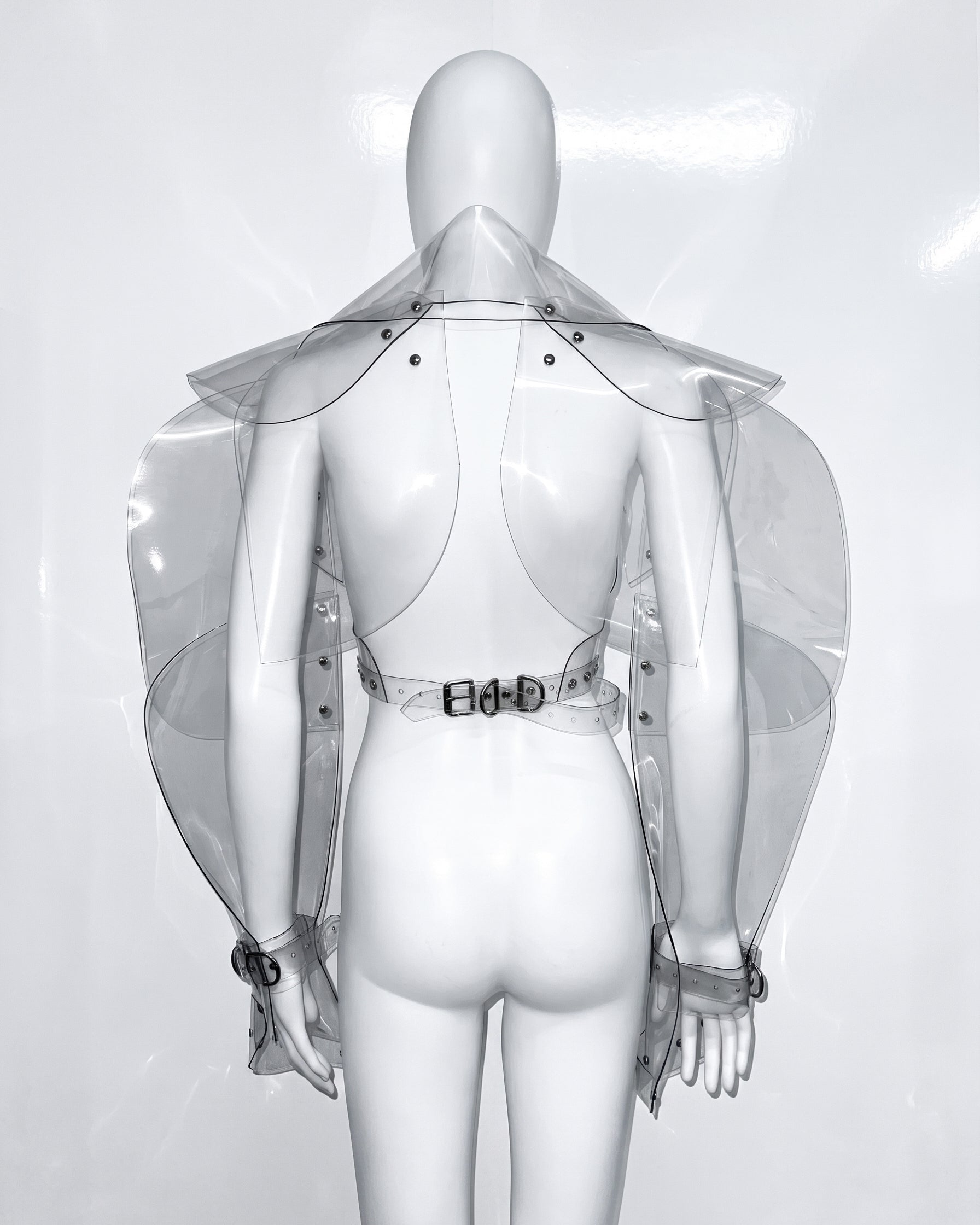 ATÉLIER JIVOMIR LUXURY VEGAN VINYL WEARABLE SCULPTURE BIG SLEEVE JACKET TRANSPARENT CLEAR KINK FASHION TRENCH STYLING