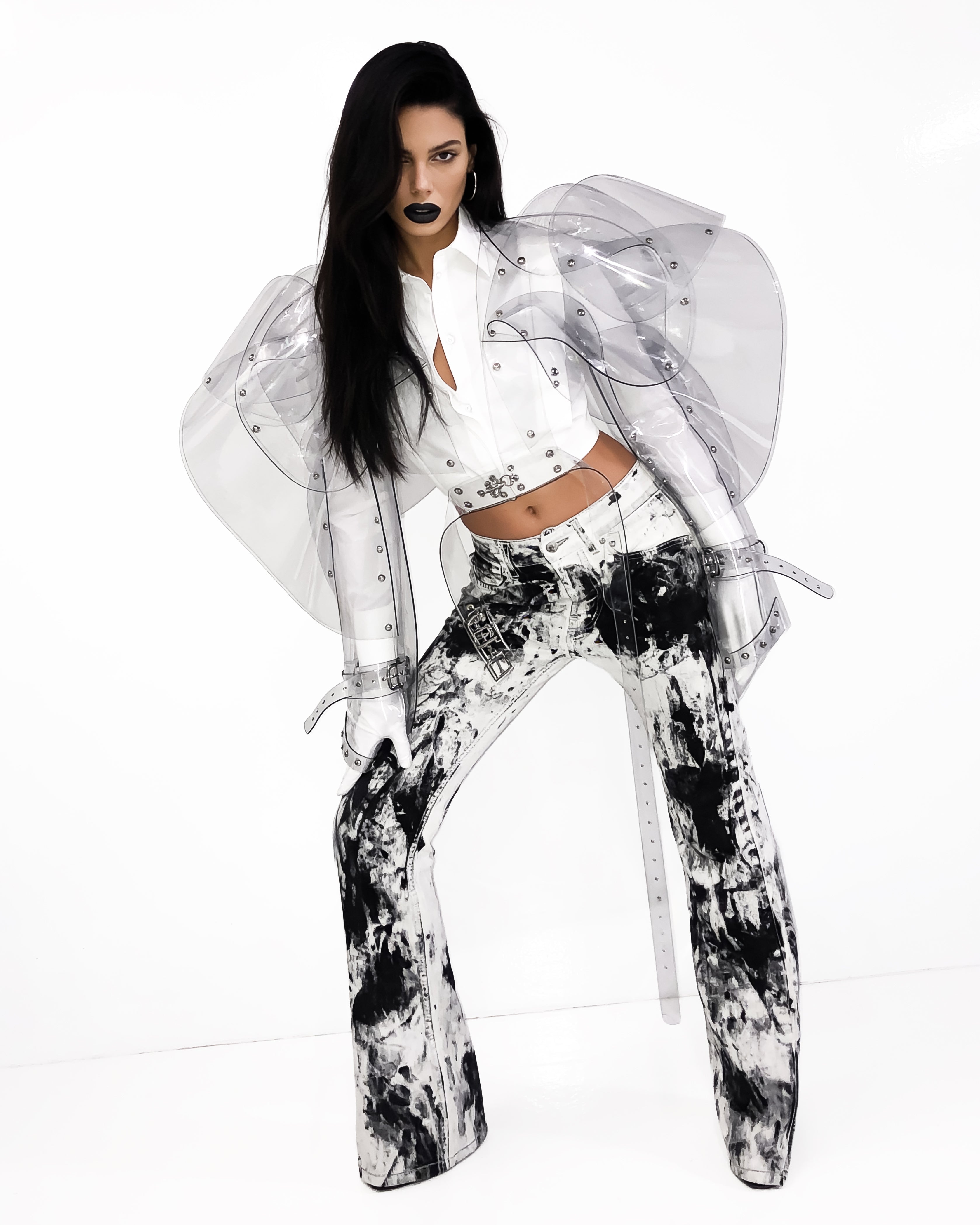 ATÉLIER JIVOMIR LUXURY VEGAN VINYL WEARABLE SCULPTURE BIG SLEEVE JACKET TRANSPARENT CLEAR KINK FASHION TRENCH STYLING