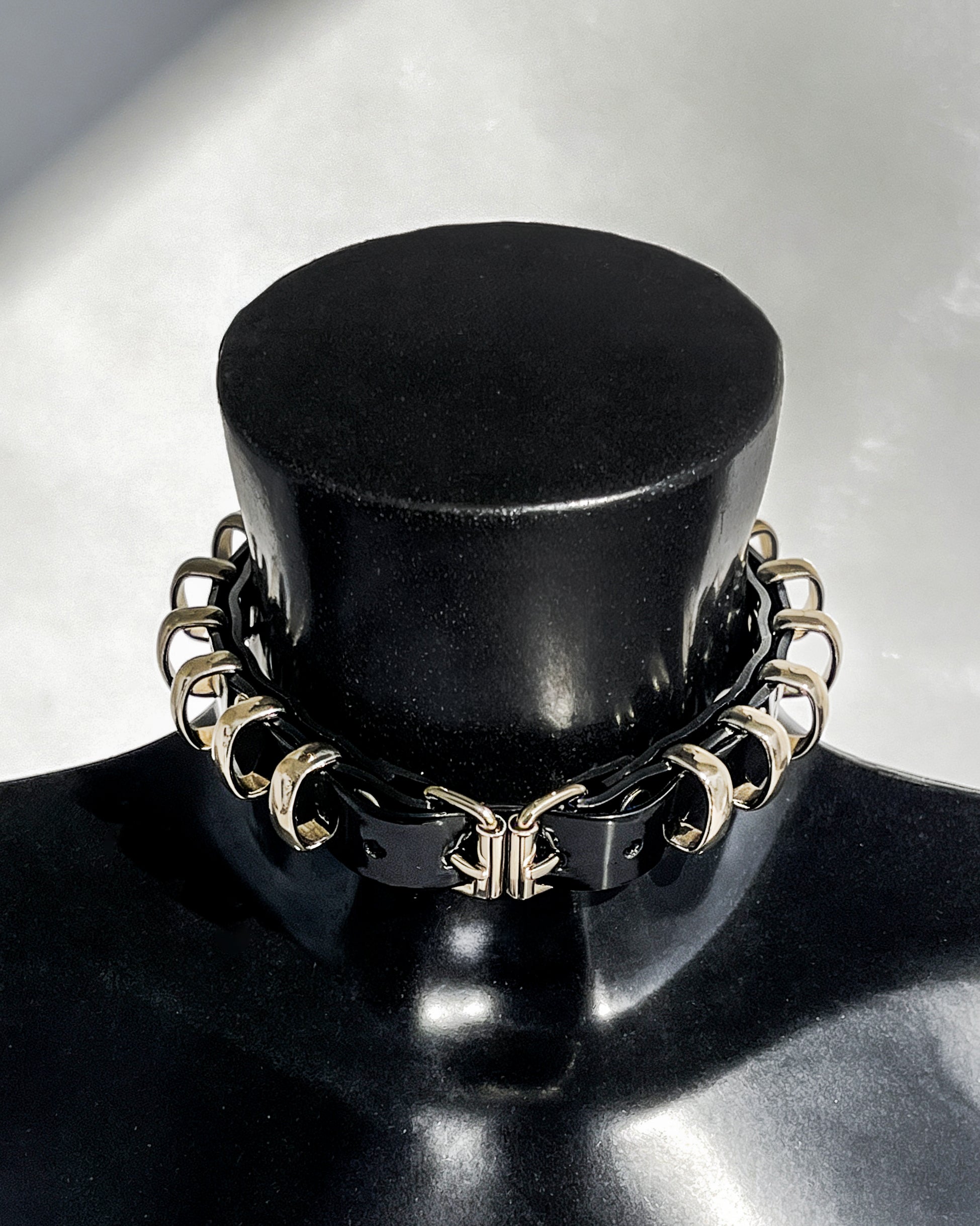 ATÉLIER JIVOMIR MINI RING LUXURY VEGAN COLLAR