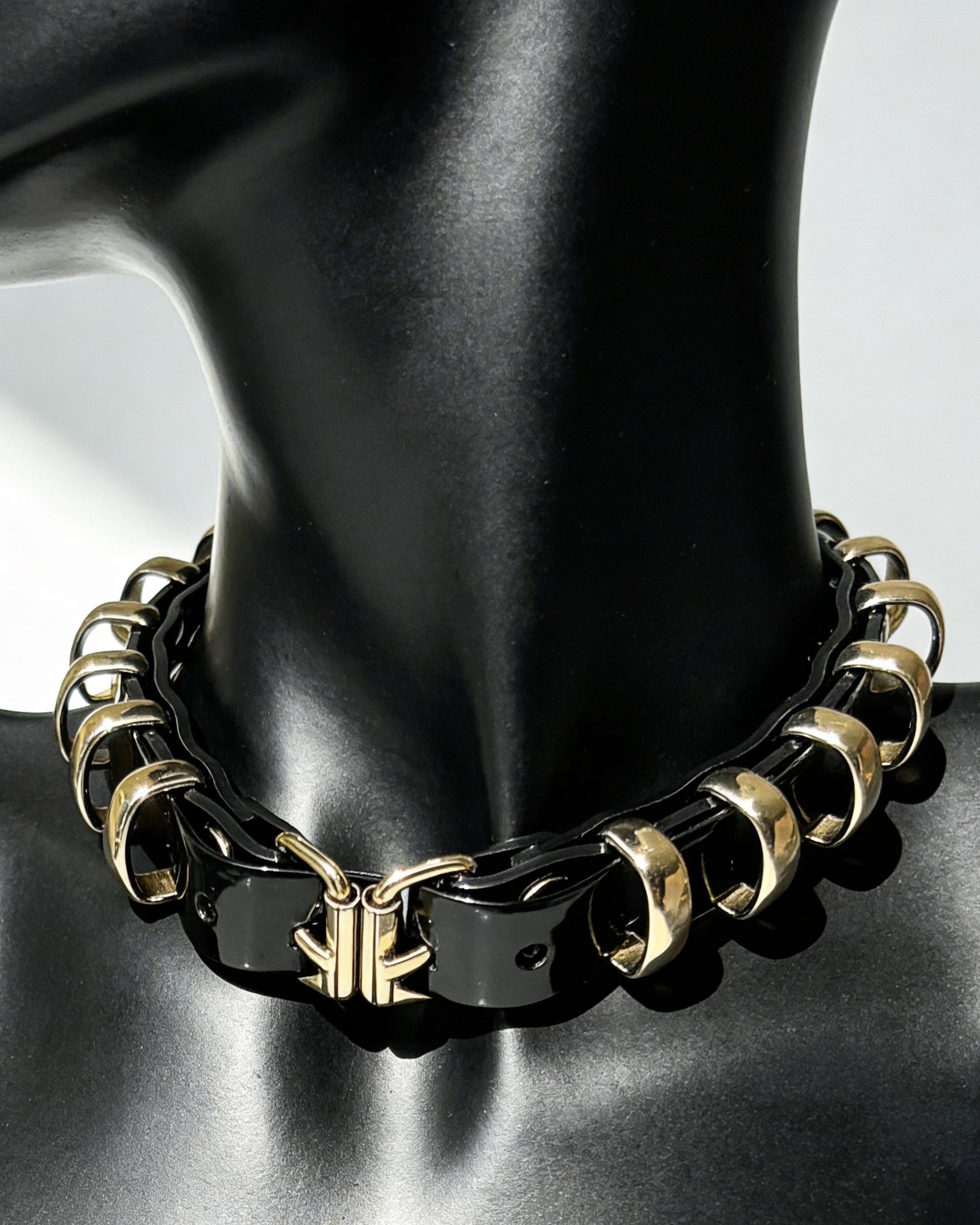 ATÉLIER JIVOMIR MINI RING LUXURY VEGAN COLLAR