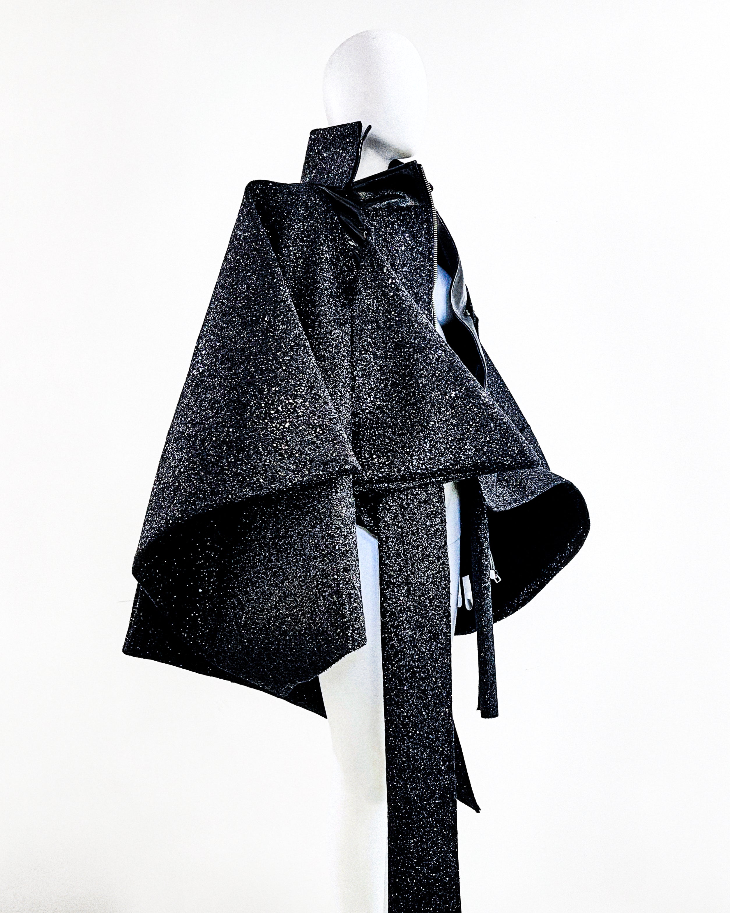 ATÉLIER JIVOMR STAR VINYL SCULPTURE GLITTER COAT JACKET AVANT GARDE BLACK