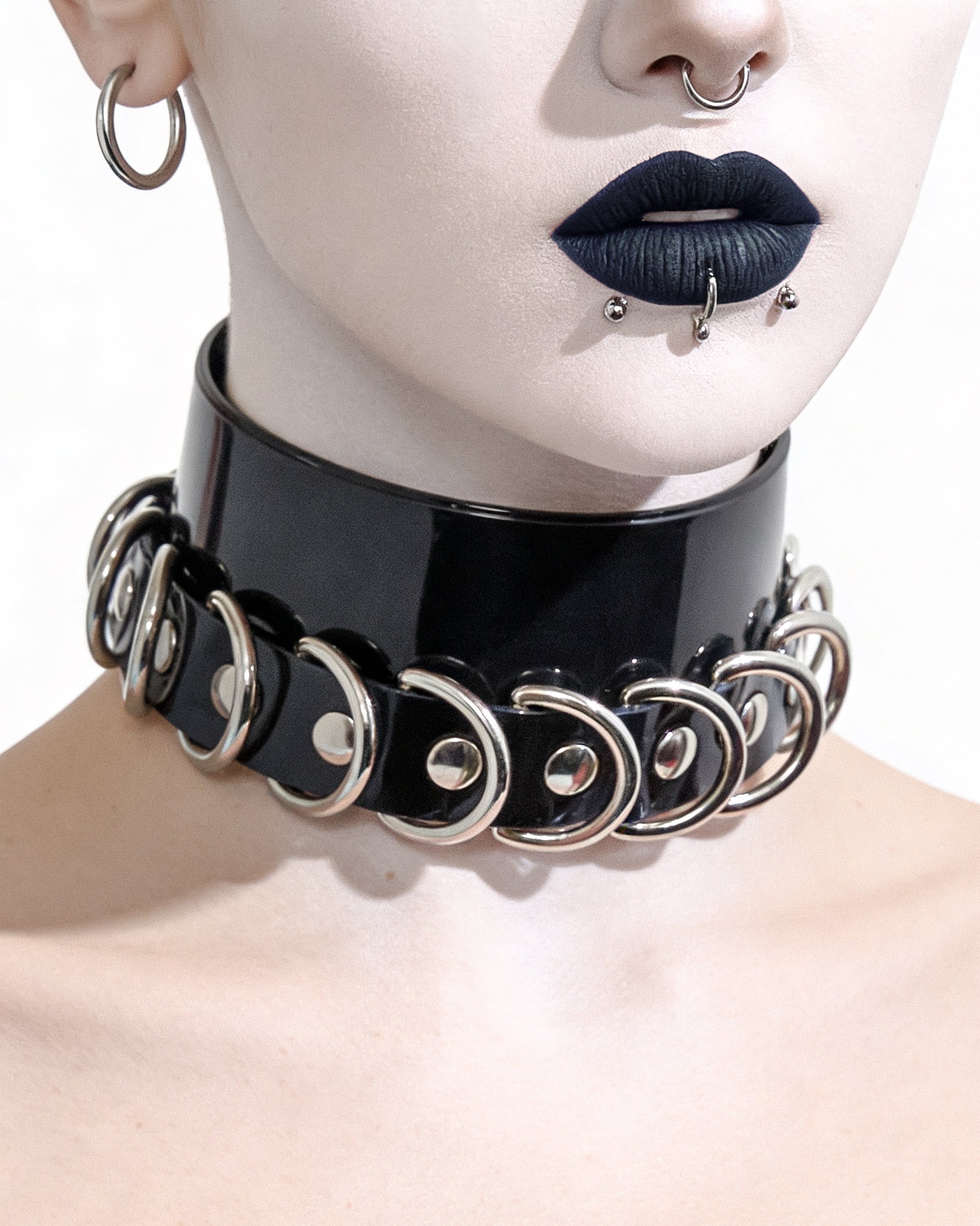 ATÉLIER JIVOMIR multi ring dog vegan vinyl collar luxury fashion accessory BLACK