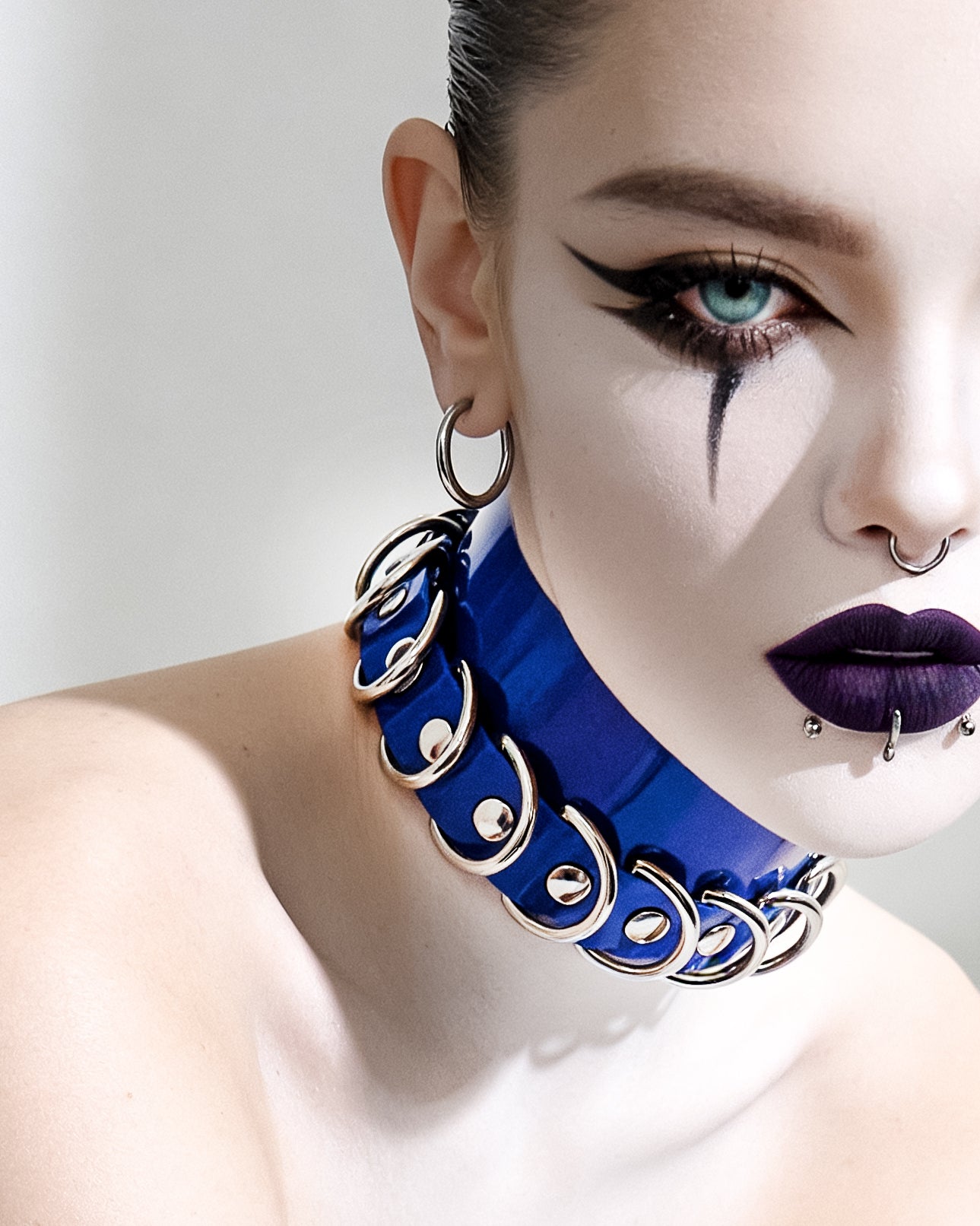 ATÉLIER JIVOMIR multi ring dog vegan vinyl collar luxury fashion accessory