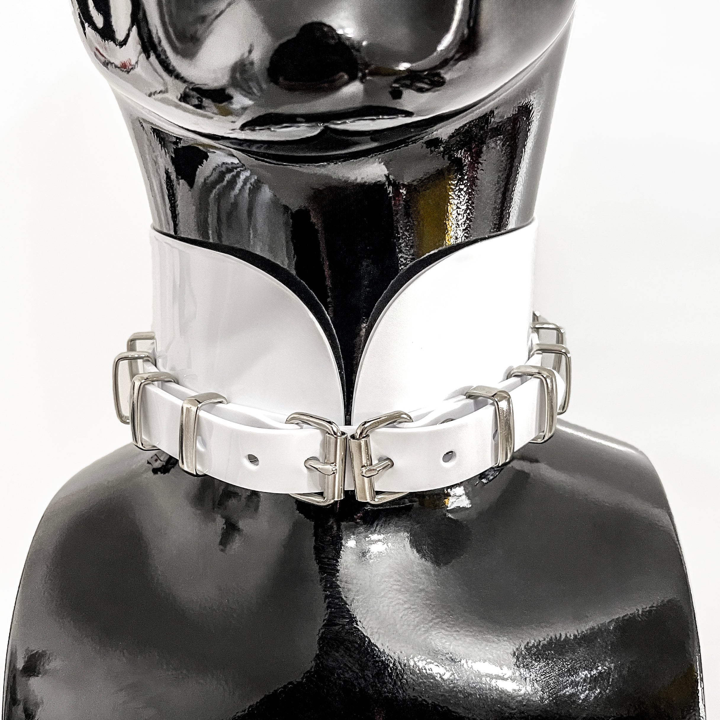 ATÉLIER JIVOMIR VINYL RING COLLAR CHOKER luxury vegan fashion accessories