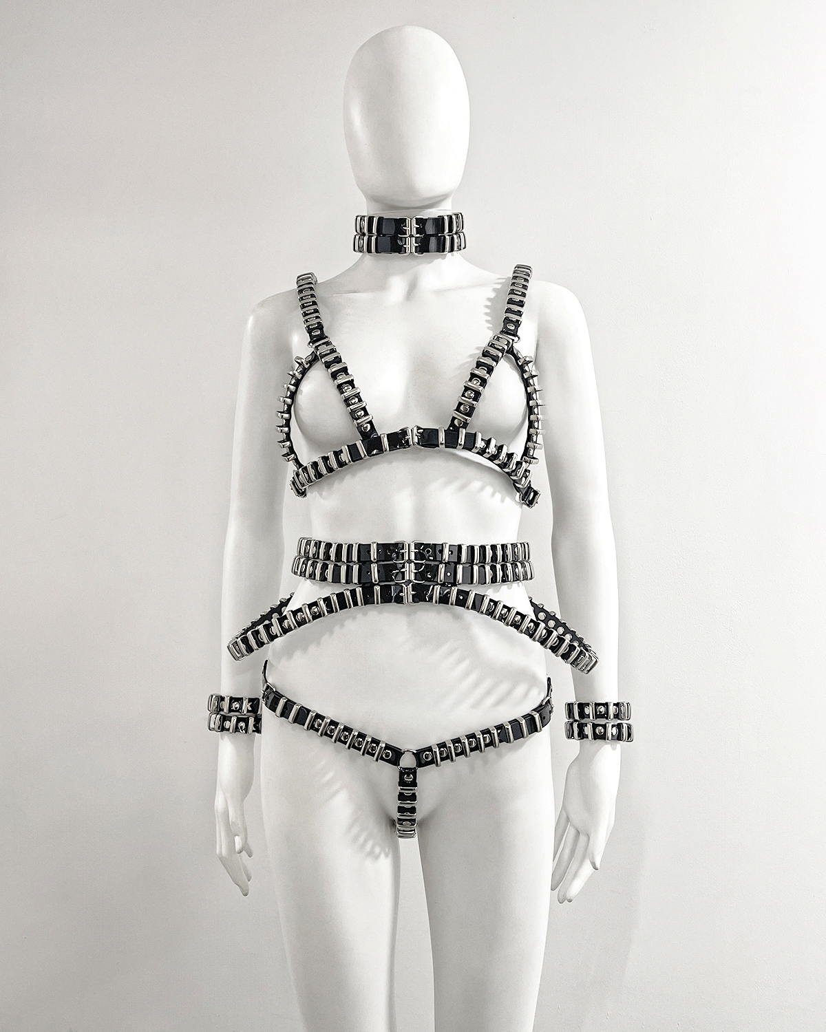 Jivomir Domoustchiev vegan vinyl pvc fashion wearable sculpture hand crafted to order only in East London Atelier independent luxury brand bras and panties knickers  braves set collar choker kink belt