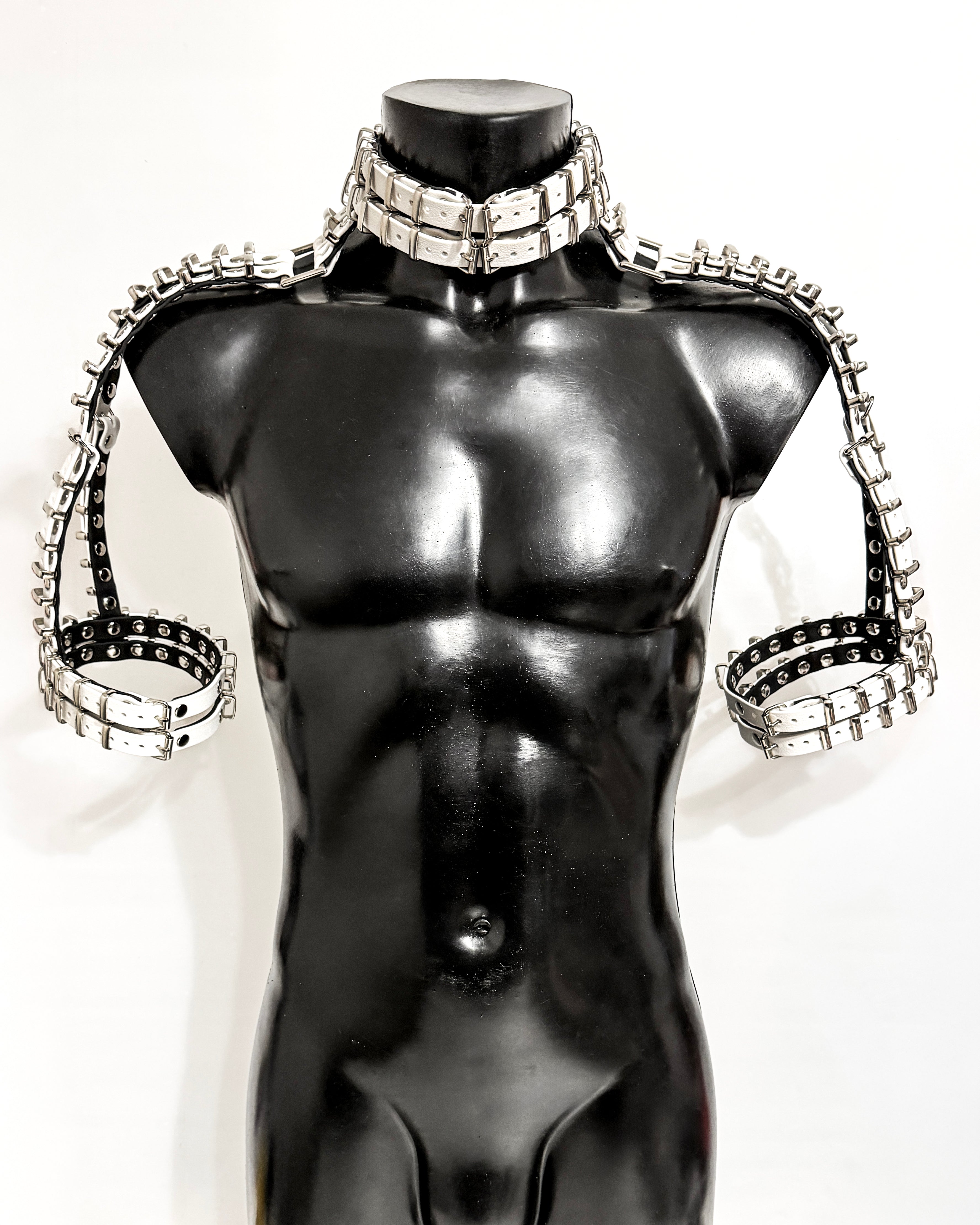 RINGS HARNESS COLLECTION ATELIER JIVOMIR VEGAN FUTURE FASHION KINK CRAFTED FUTURE LUXURY