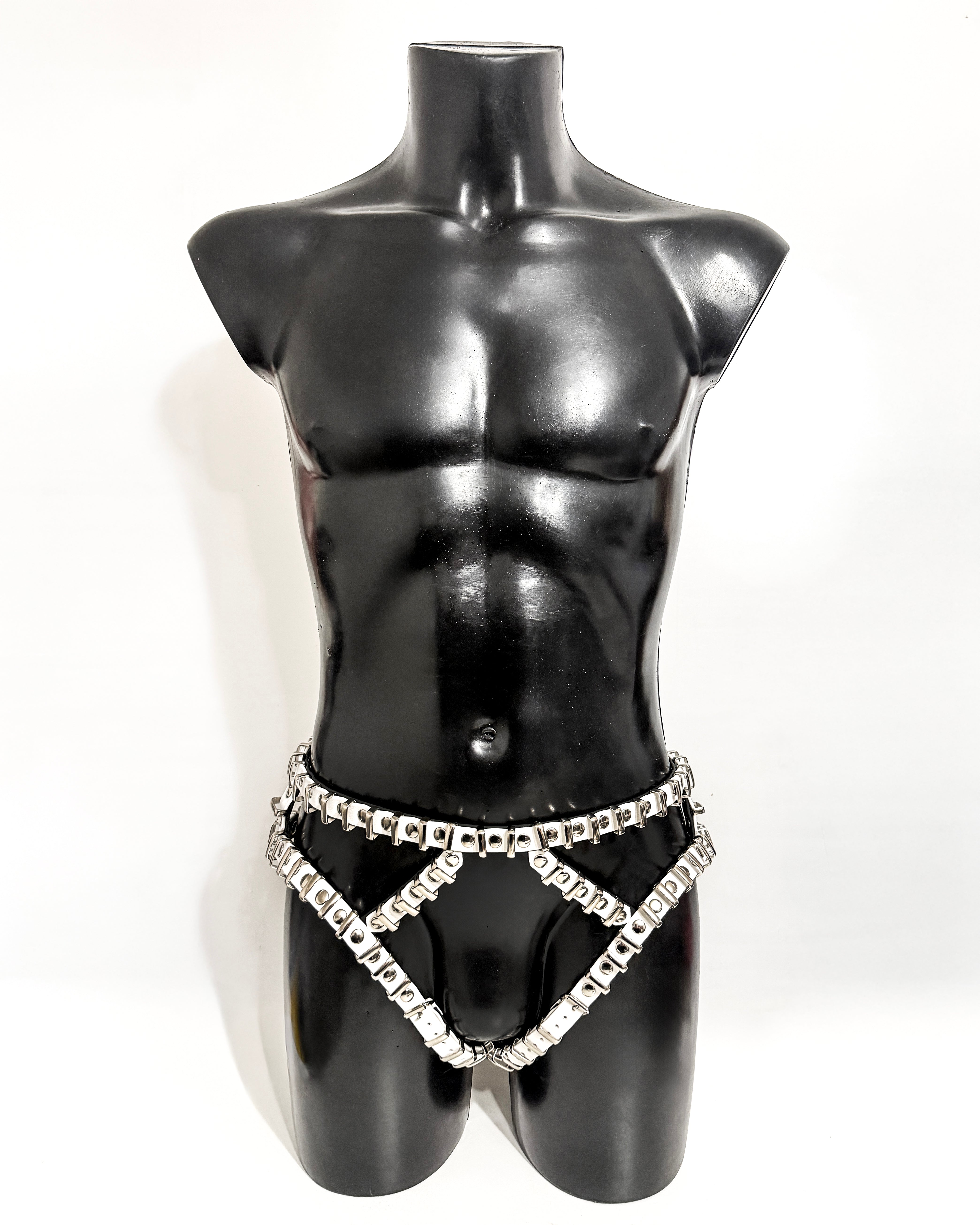 RINGS HARNESS COLLECTION ATELIER JIVOMIR VEGAN FUTURE FASHION KINK CRAFTED FUTURE LUXURY