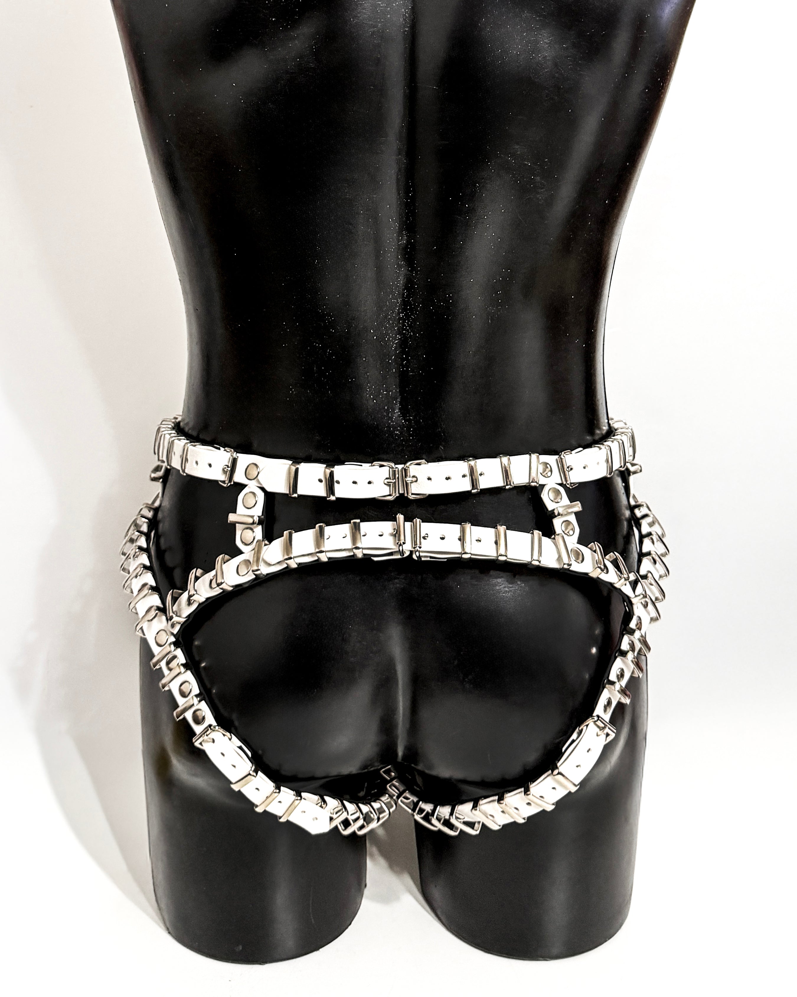 RINGS HARNESS COLLECTION ATELIER JIVOMIR VEGAN FUTURE FASHION KINK CRAFTED FUTURE LUXURY