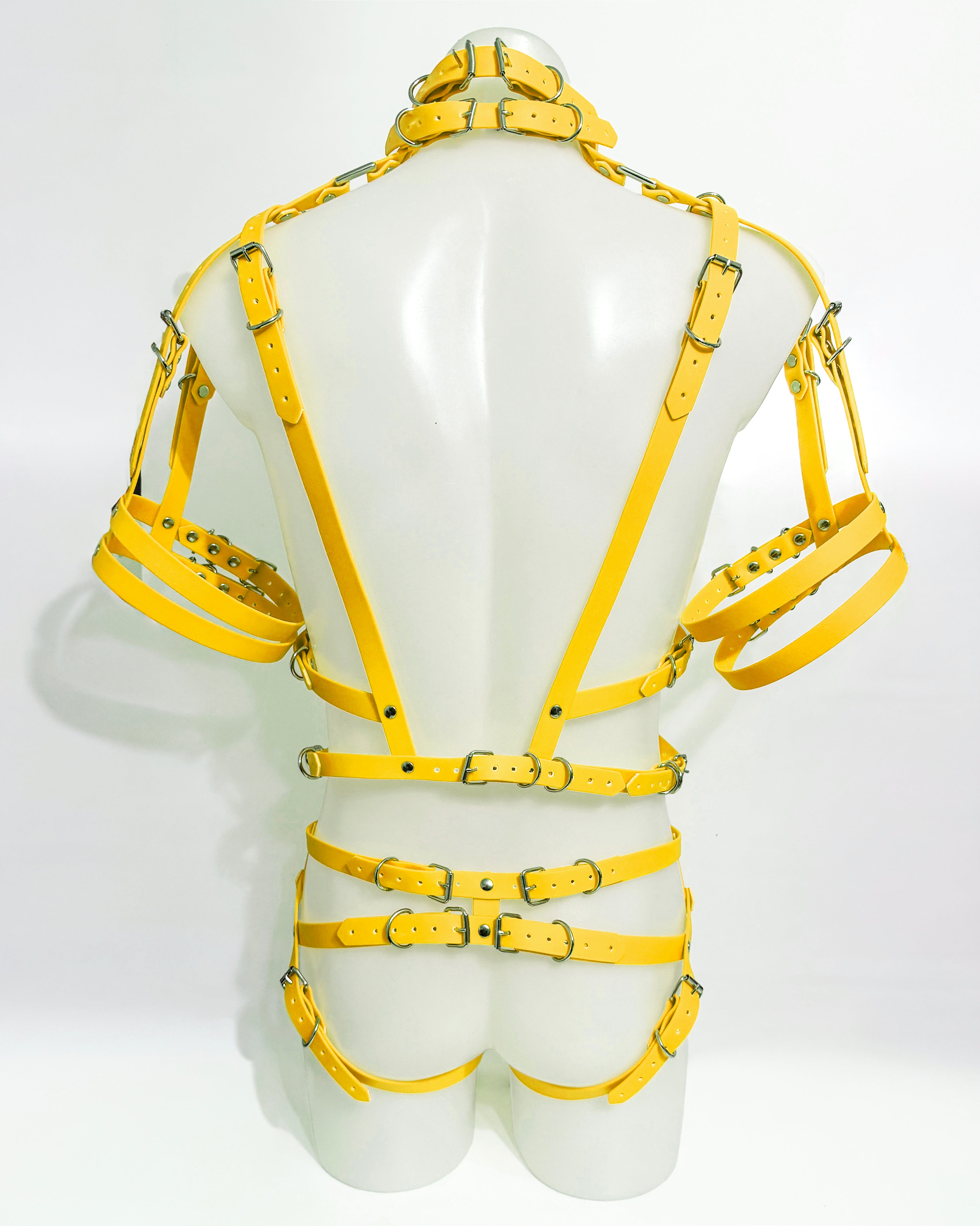 STRAPPE BIO HARNESS COLLECTION ATELIER JIVOMIR VEGAN FUTURE FASHION KINK CRAFTED FUTURE LUXURY