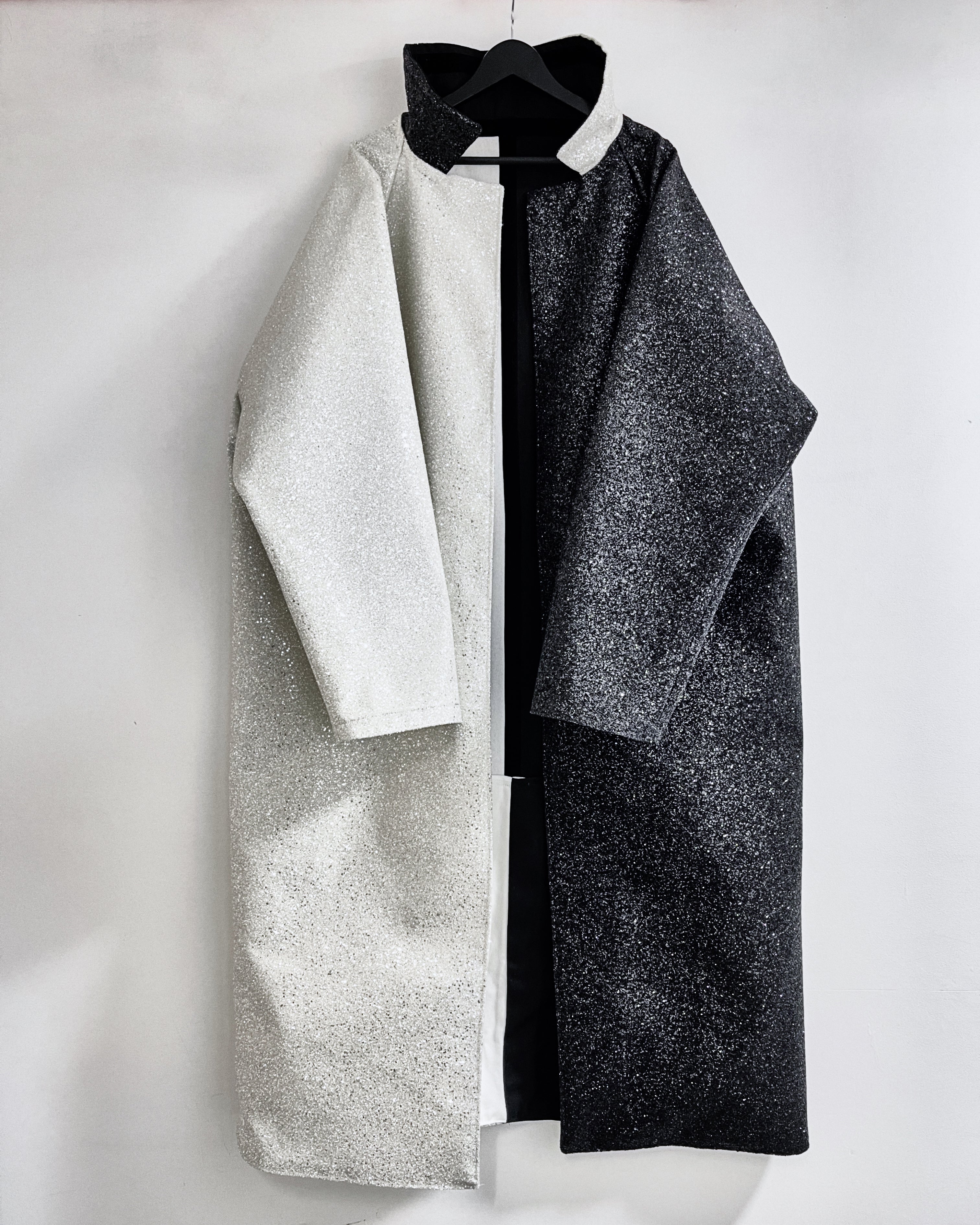 Jivomir Domoustchiev Glitter Coat red black white