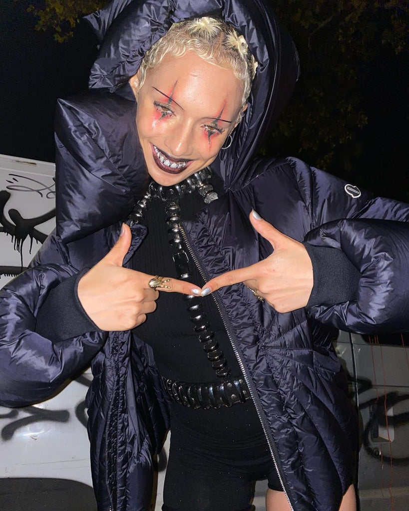 Uglyworldwide ❤️😍❤️ wearing Jivomir Domoustchiev CrAzY multi ring harness