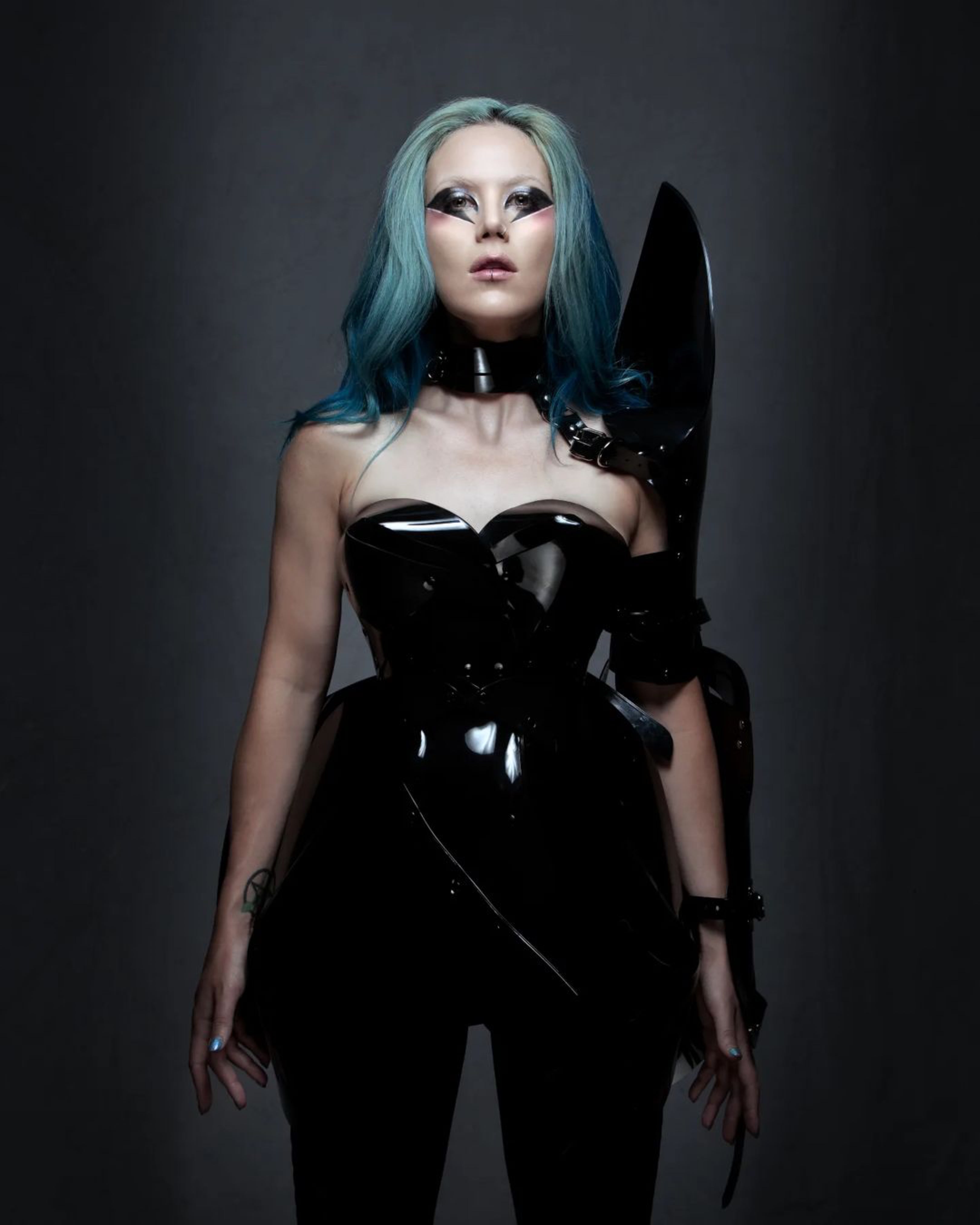Alissa White Gluz wearing Jivomir Domoustchiev