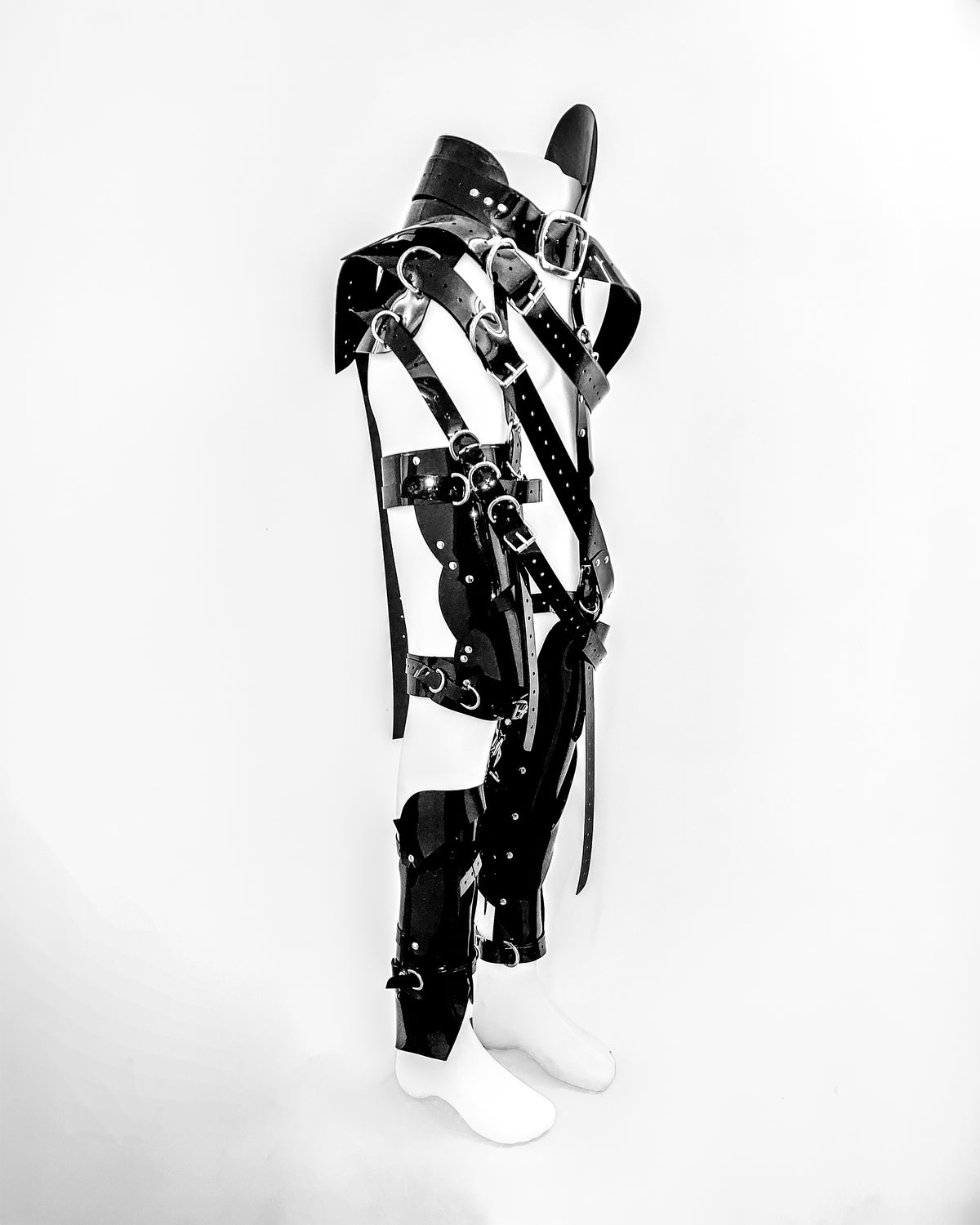 Black Onna Bugeisha by ATÉLIER JIVOMIR vegan fashion future love design robot kink fetsih superhero cosplay movie character robot 