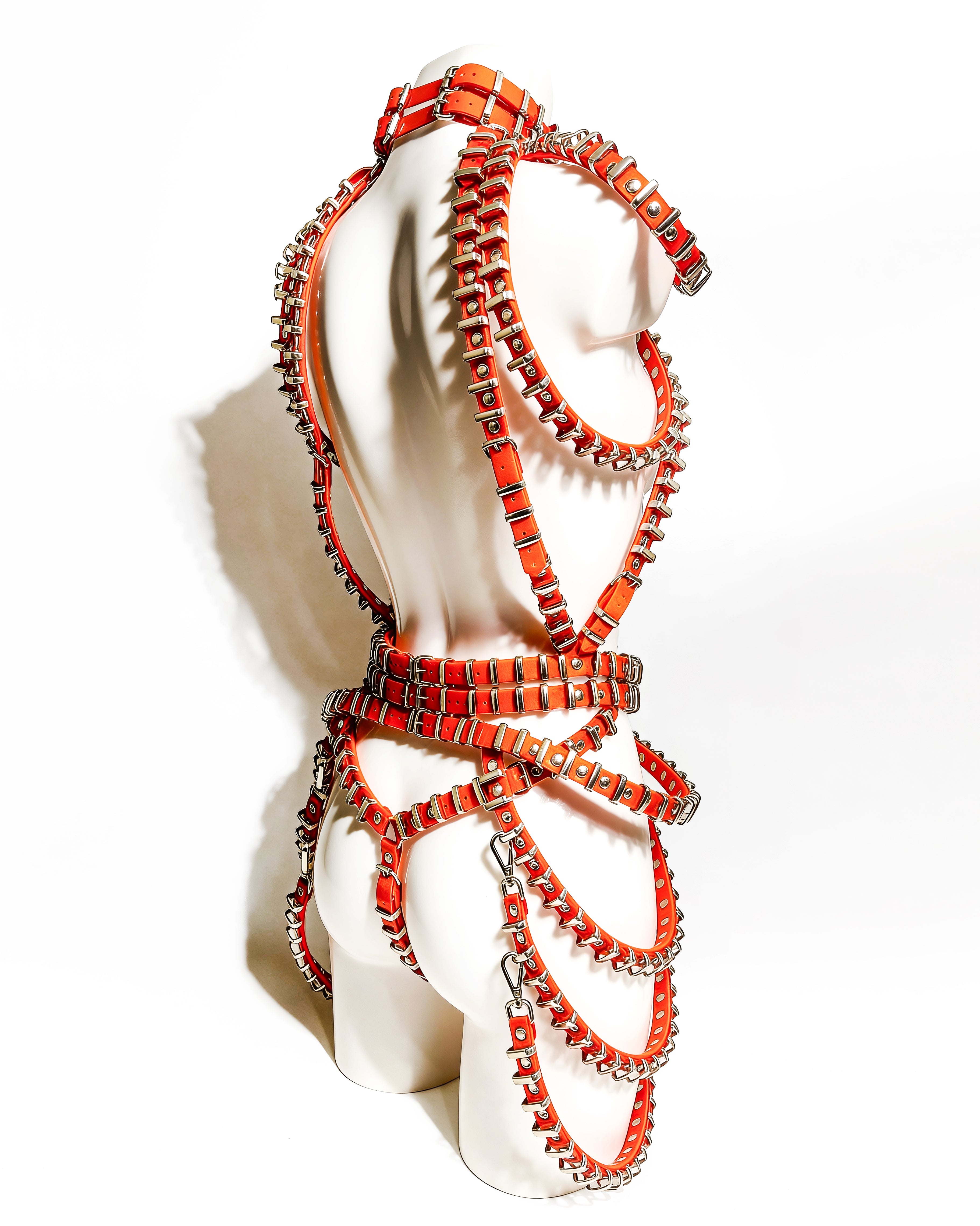 ATÉLIER JIVOMIR MINI RING BRVAES DRESS luxury vegan future fashion and accessories crafted in England 