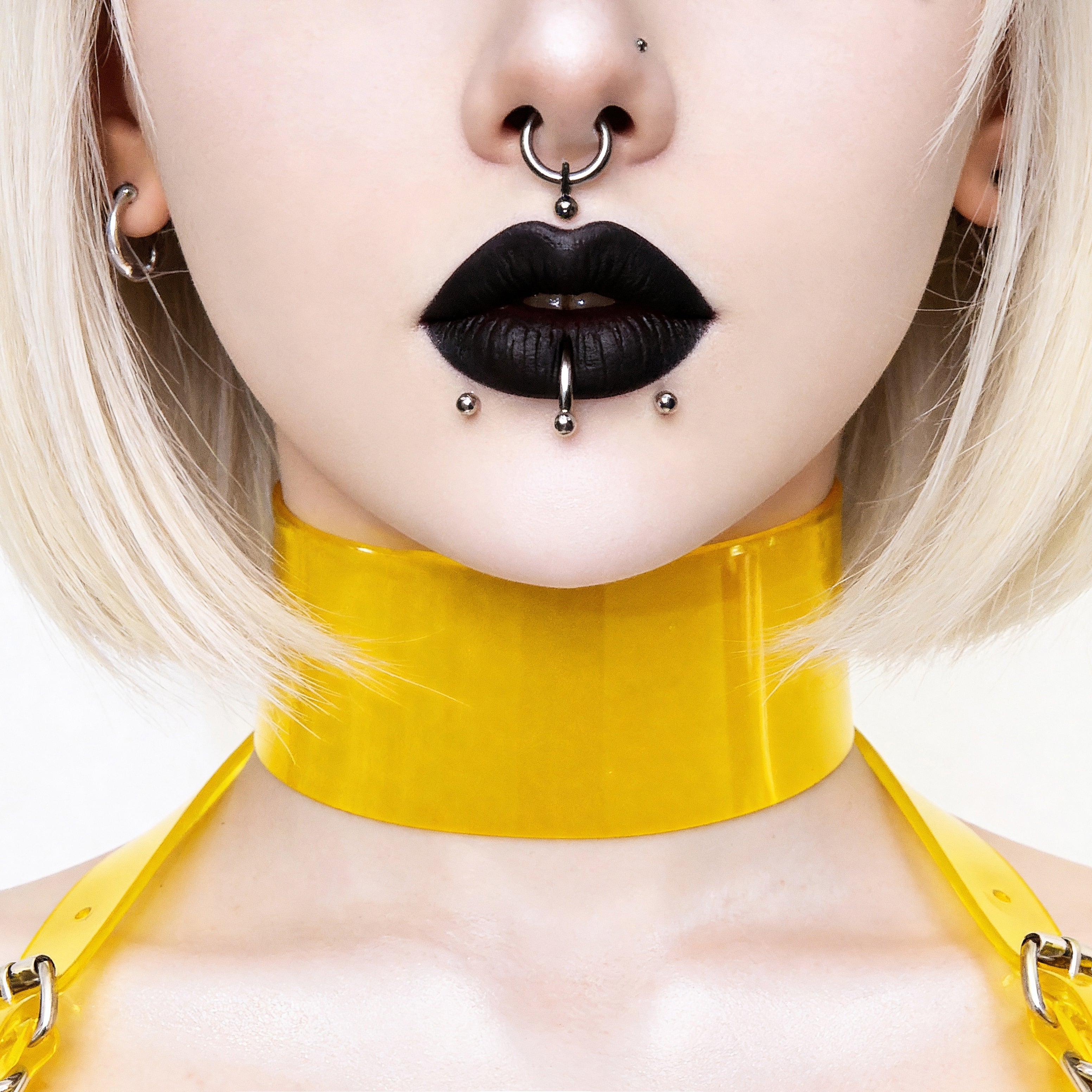 ATÉLIER JIVOMIR VEGAN VINYL PVC LATEX FASHION KINK COLLAR CHOKER DOG COLLAR ACCESSORY  WHITE