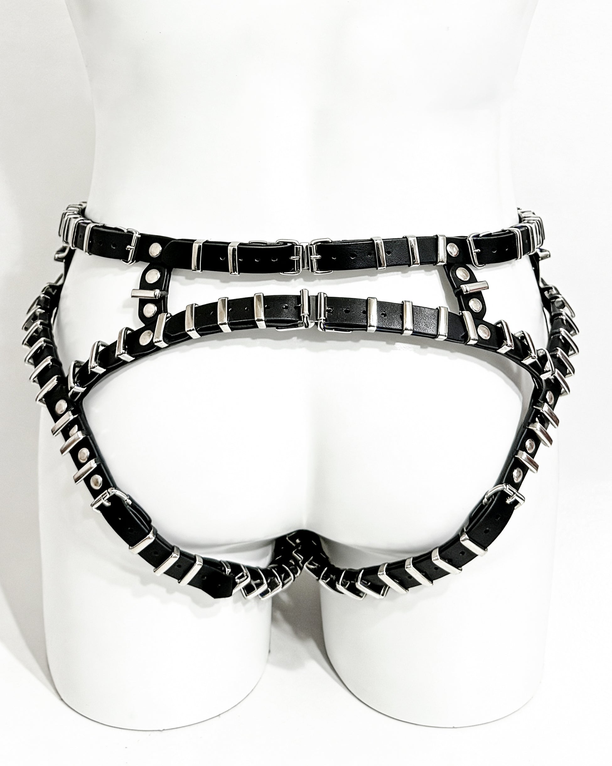 RINGS HARNESS COLLECTION ATELIER JIVOMIR VEGAN FUTURE FASHION KINK CRAFTED FUTURE LUXURY