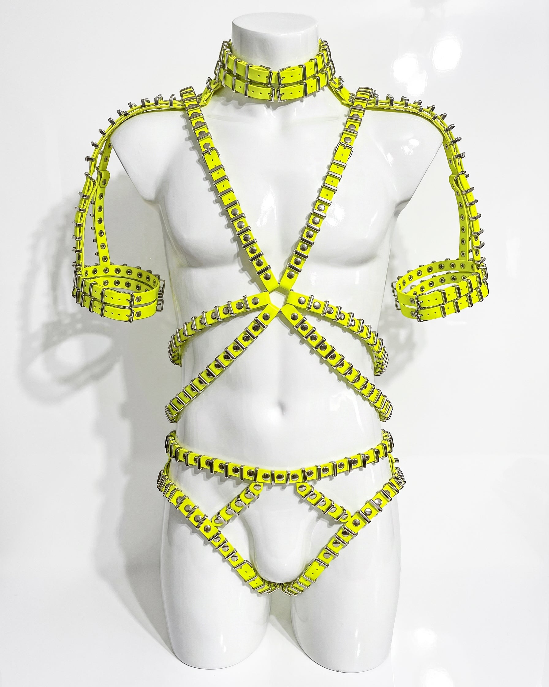 RINGS HARNESS COLLECTION ATELIER JIVOMIR VEGAN FUTURE FASHION KINK CRAFTED FUTURE LUXURY