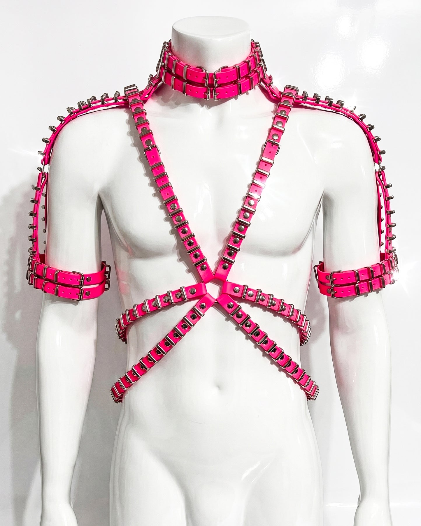 RINGS HARNESS COLLECTION ATELIER JIVOMIR VEGAN FUTURE FASHION KINK CRAFTED FUTURE LUXURY