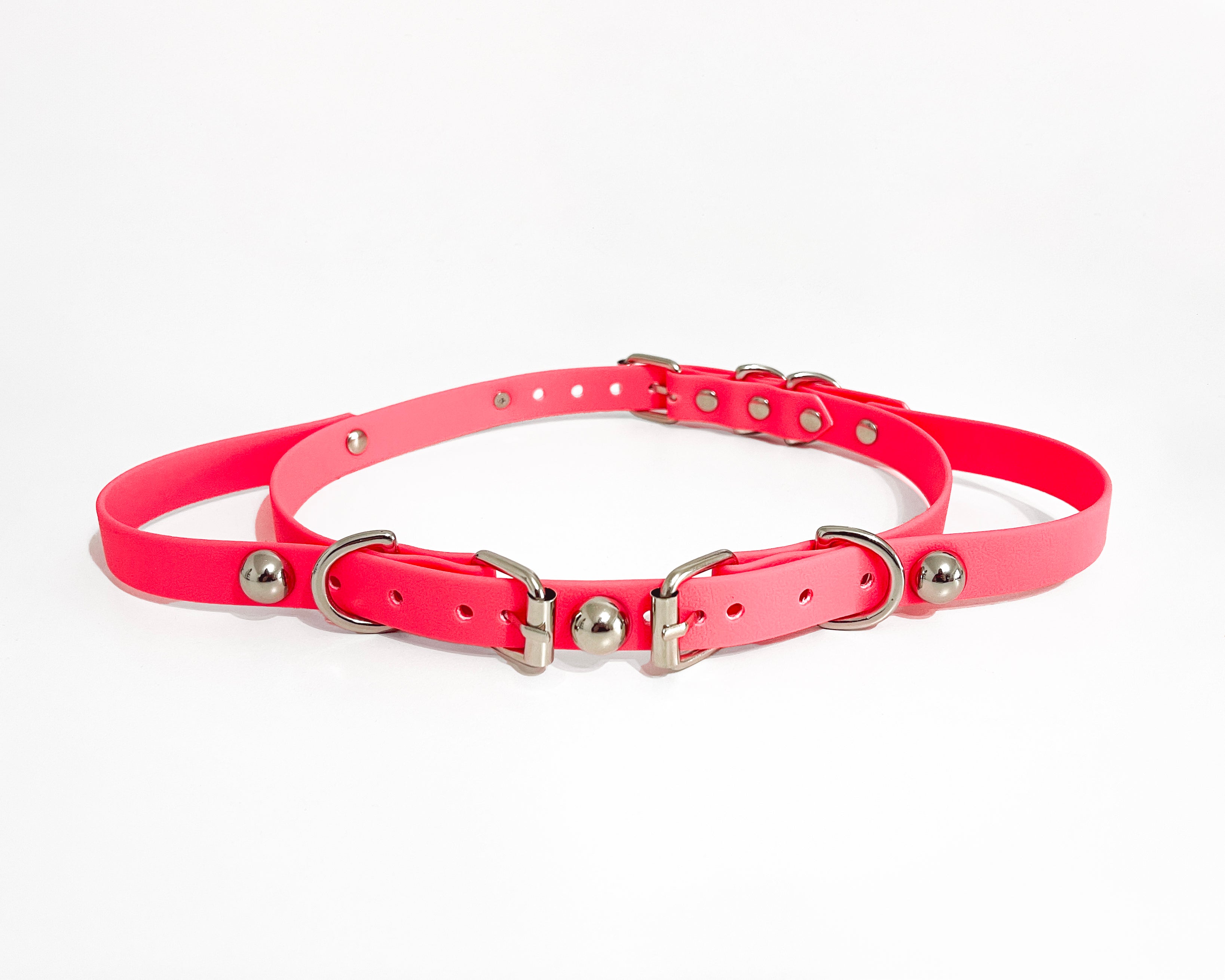 ATÉLIER JIVOMIR Vegan Rubberised Waterproof strapping belt fashion accessory neon 
