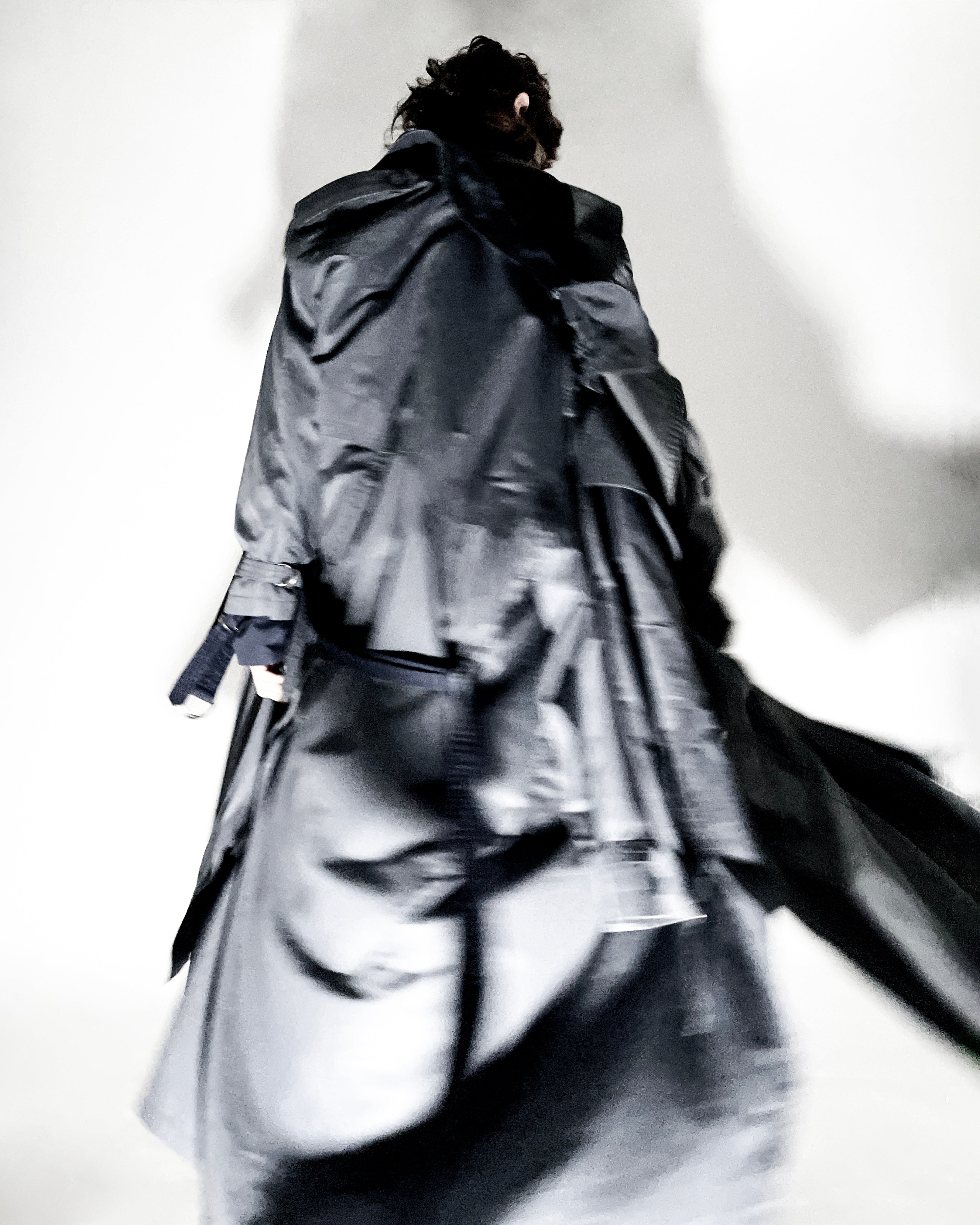 ATELIER JIVOMIR AVANT GARDE REPURPOSED TRIPLE TRENCH WEARABLE SCULPTURE FASHION EXPRESSION BLUR VIEW