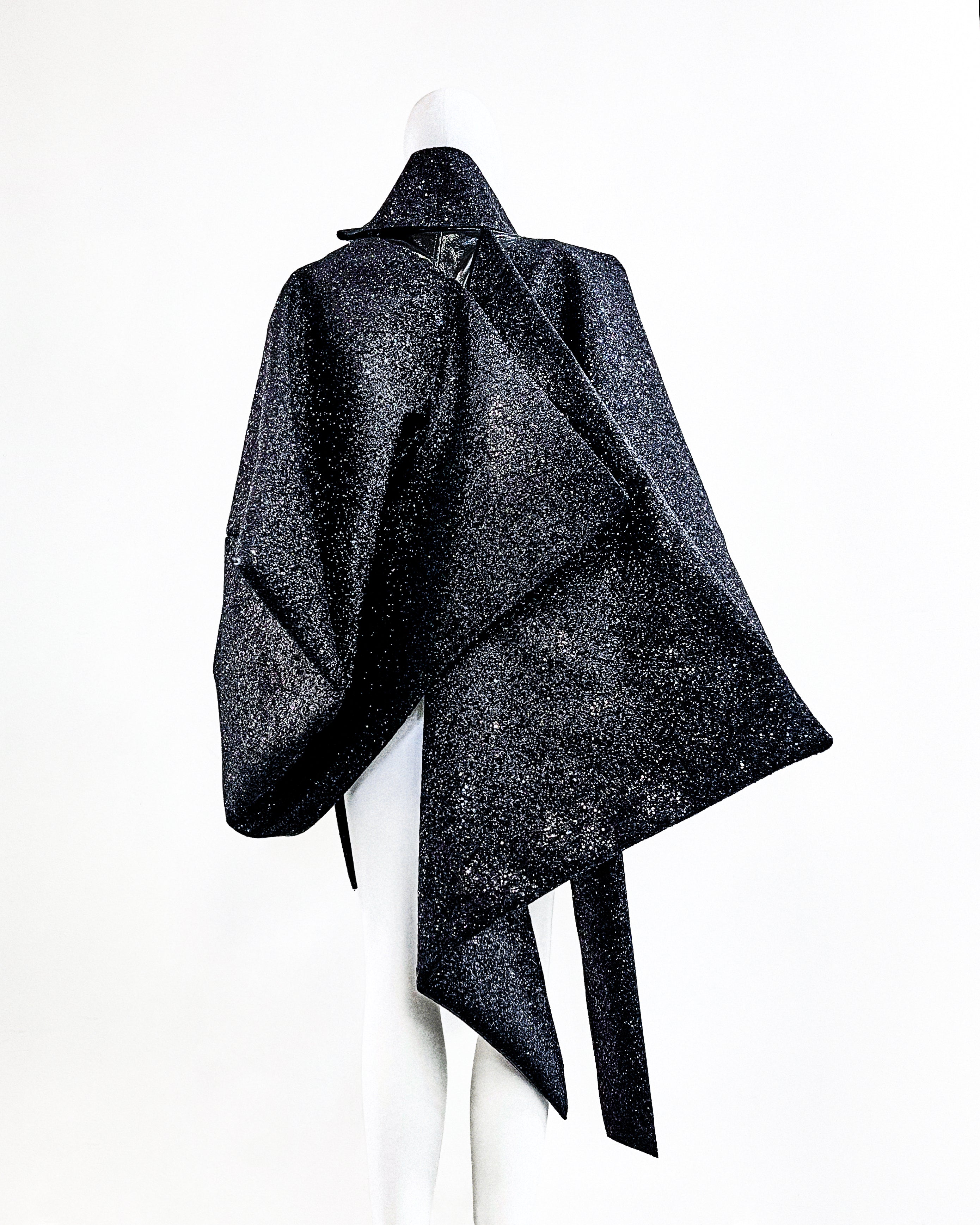 ATÉLIER JIVOMR STAR VINYL SCULPTURE GLITTER COAT JACKET AVANT GARDE BLACK BACK