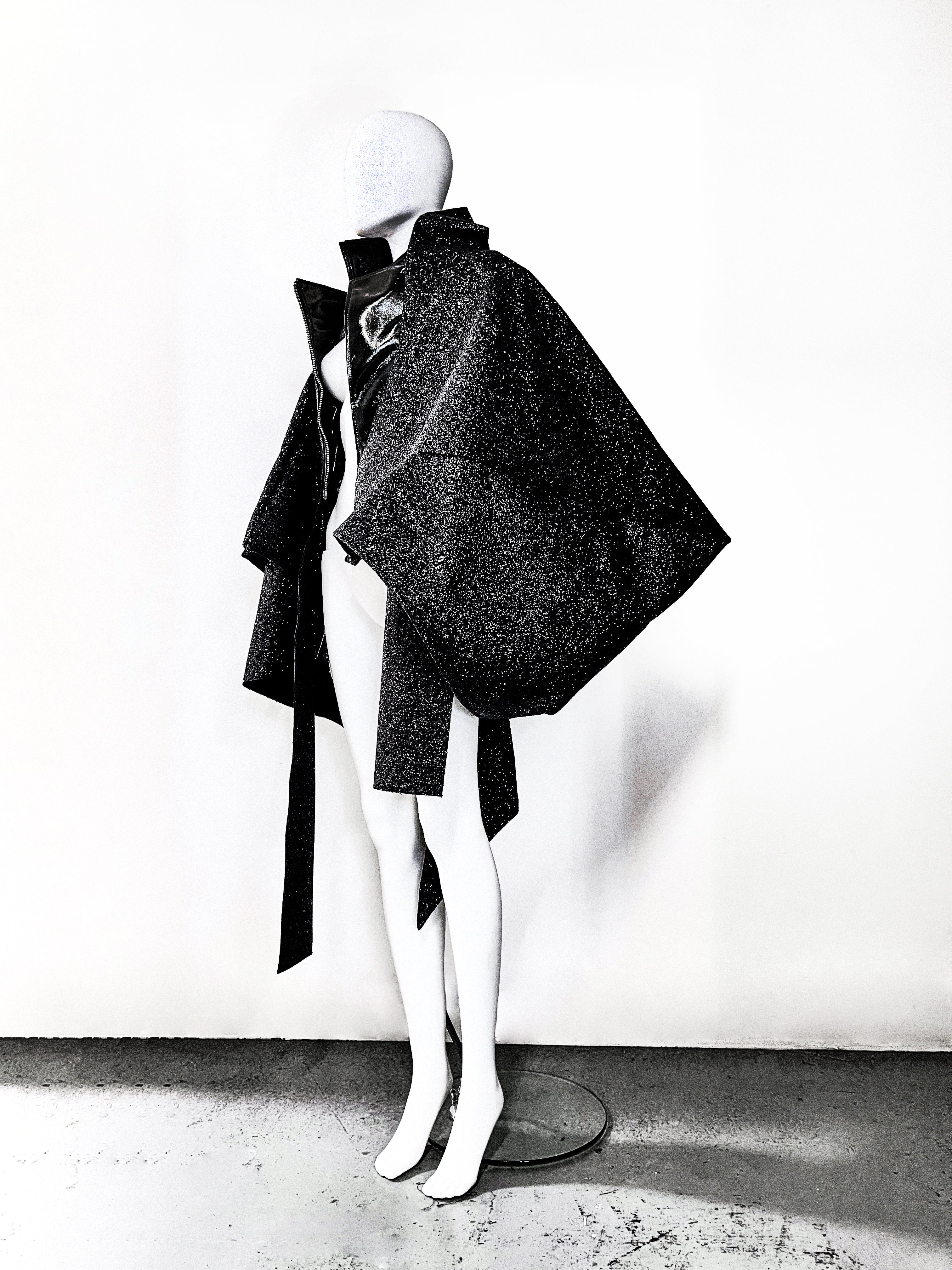 ATÉLIER JIVOMR STAR VINYL SCULPTURE GLITTER COAT JACKET AVANT GARDE BLACK