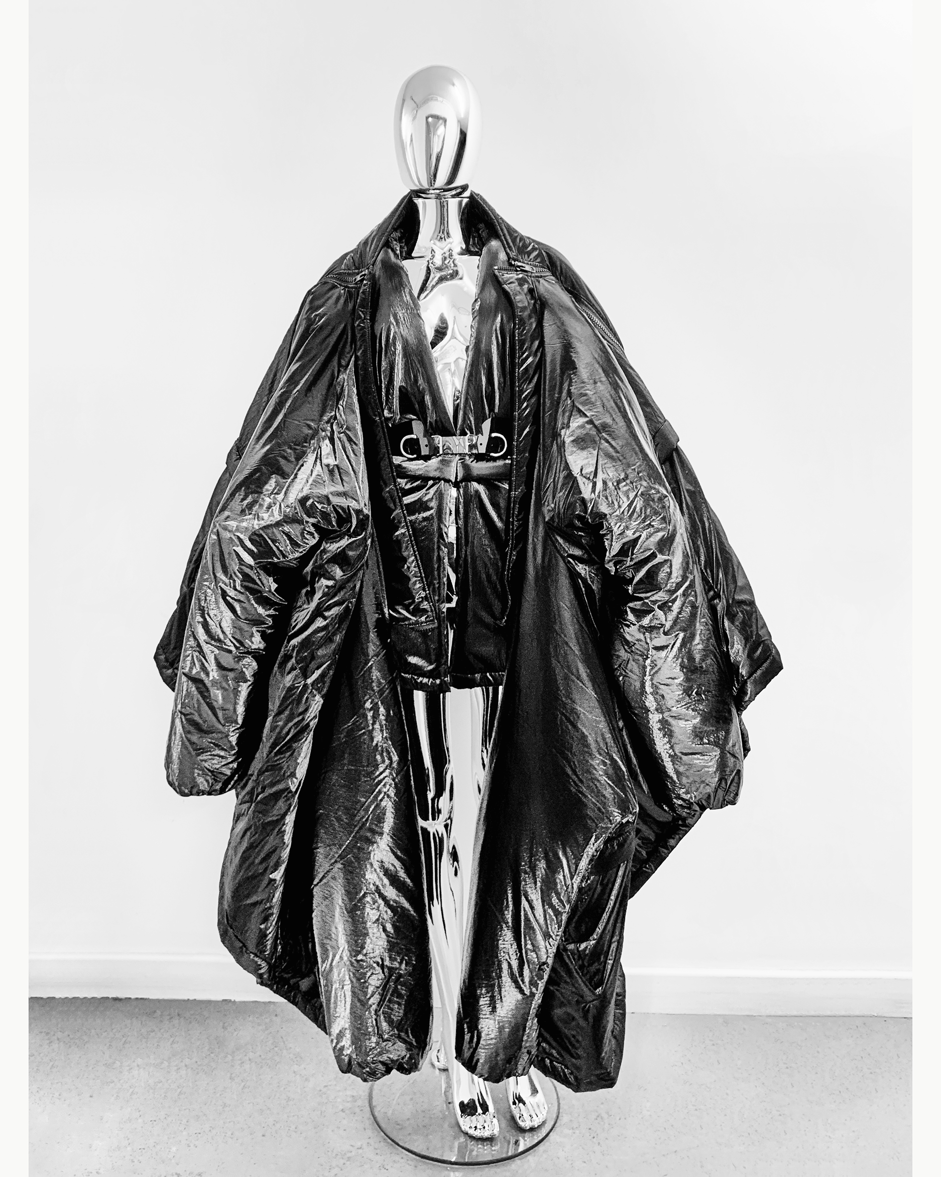 Shapeshifter PUF ATÉLIER JIVOMIR layered sculpture Puffa coat repurposed reimagineeverything future fashion AVANT GARDE luxury 
