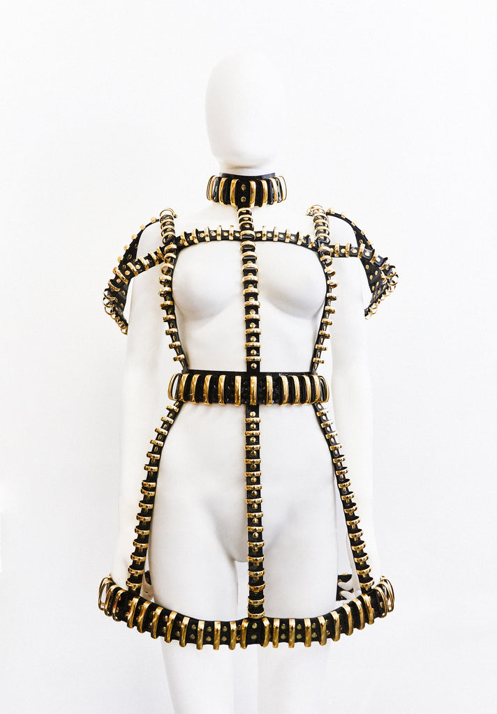 Jivomir Domoustchiev multi ring harness dress gold tone 
